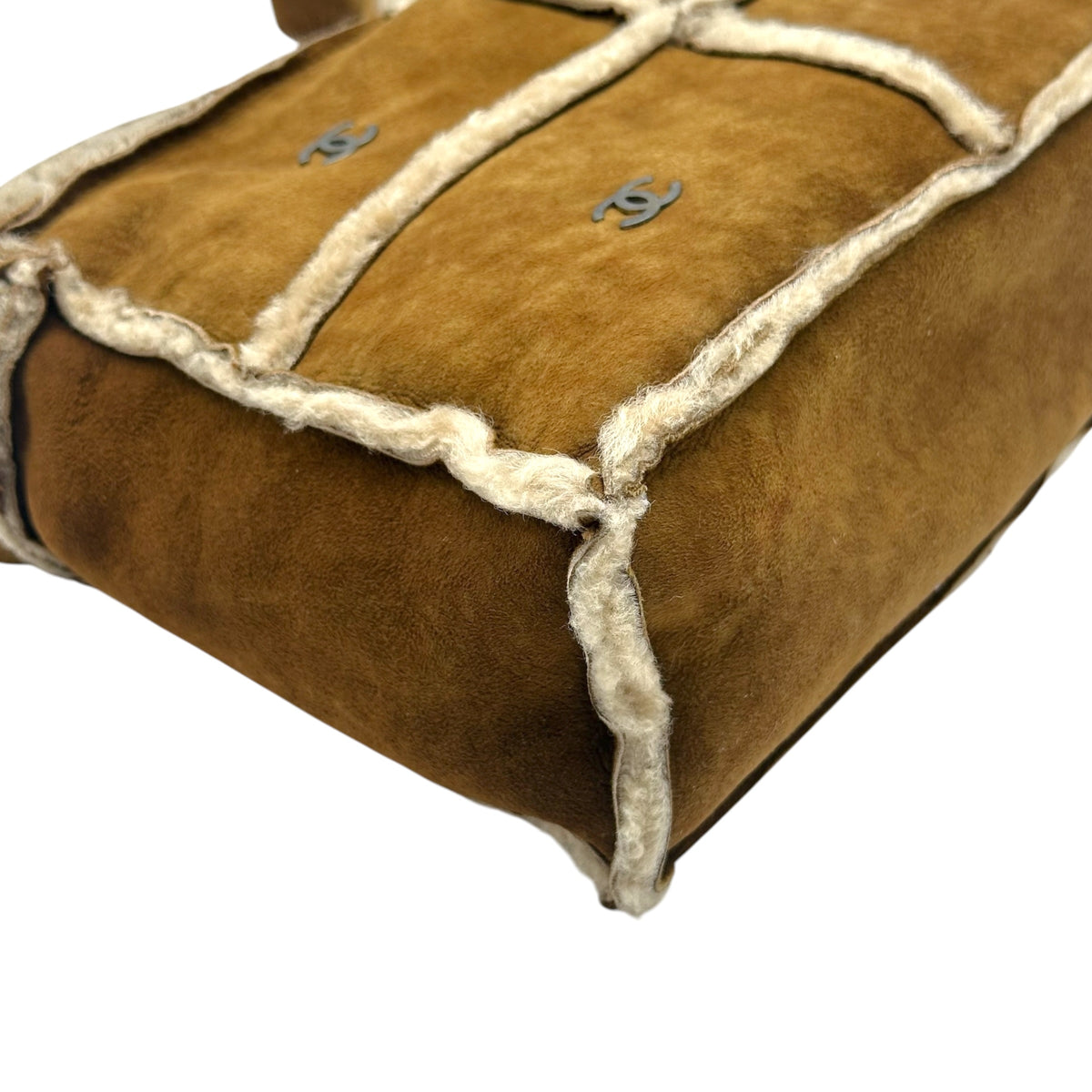 Chanel Brown Shearling CC Logo Crossbody Bag 2000-02