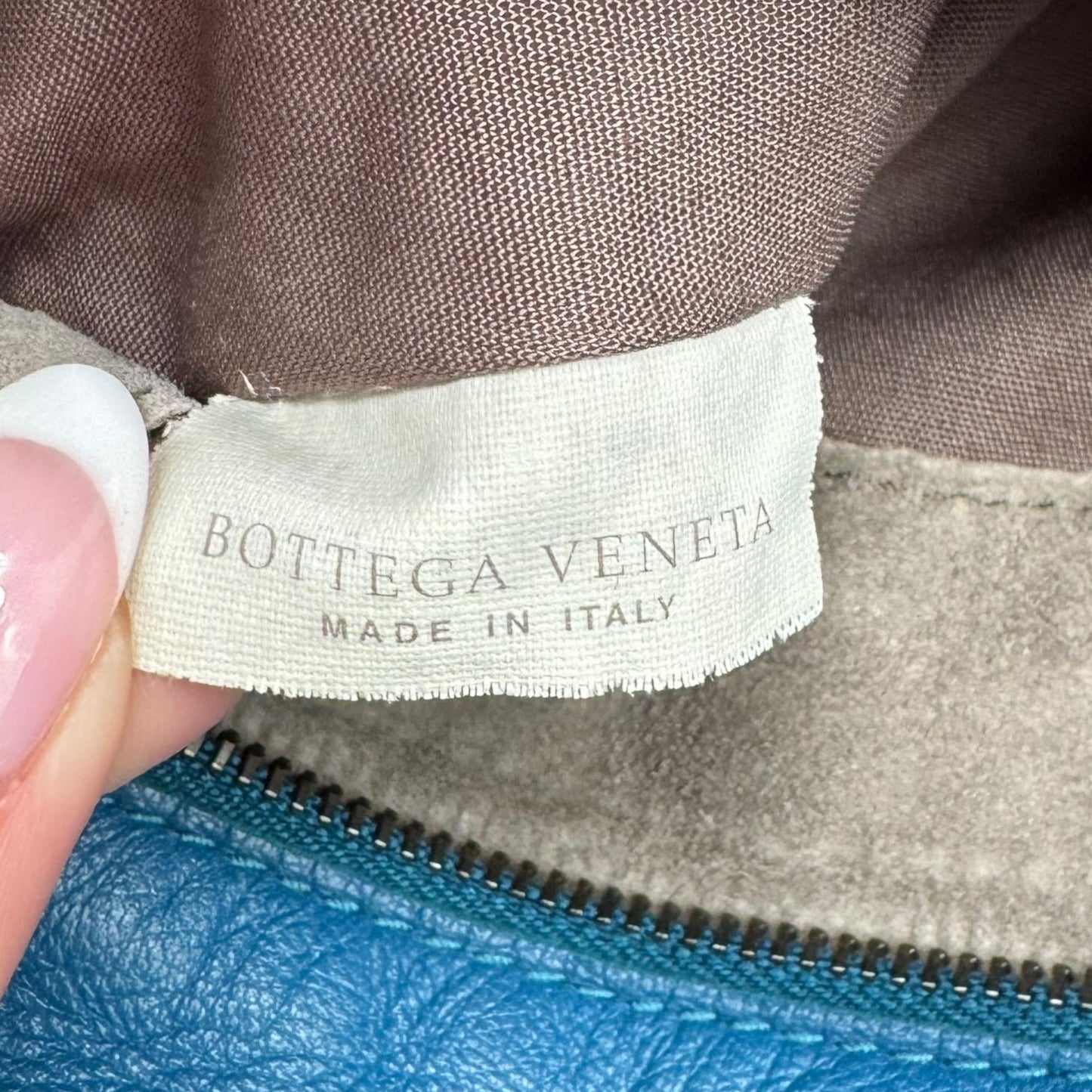 Bottega Veneta Blue Intrecciato Lambskin Large Hobo Shoulder Bag - Outfit Repeater