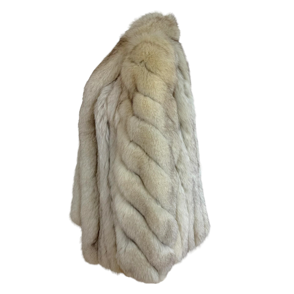 Saga Fox Blue Fox Fur Coat Ivory Voluminous 1990s