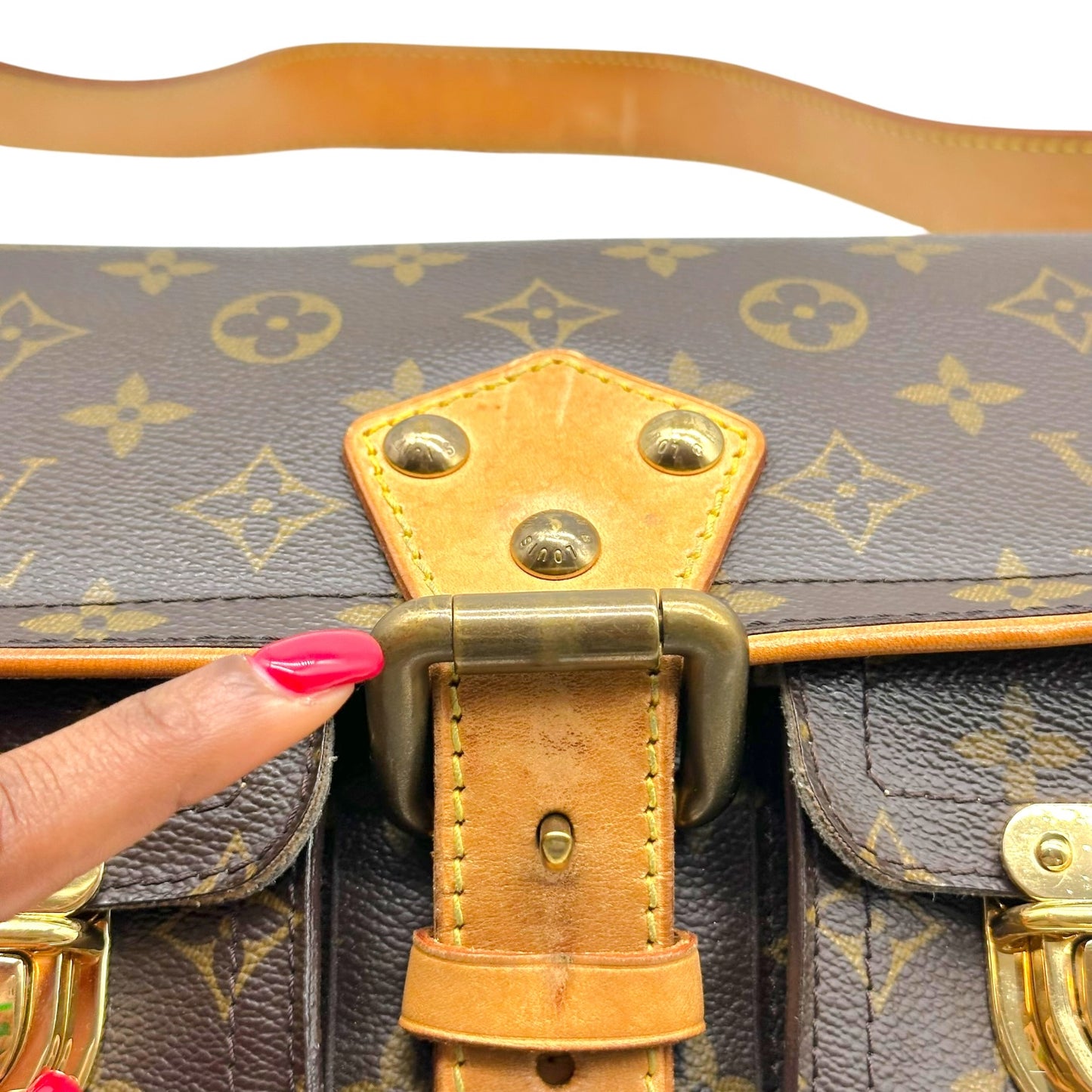 Louis Vuitton Classic Monogram Hudson PM Shoulder Bag