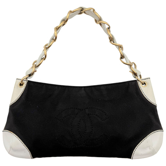 Chanel Black Canvas & White Leather CC Logo Shoulder Bag 2003-04 - Outfit Repeater