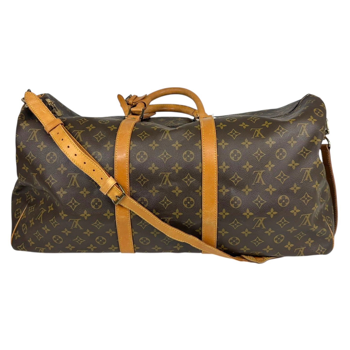 Louis Vuitton Classic Monogram Bandouliere 60 Duffle Bag - Outfit Repeater