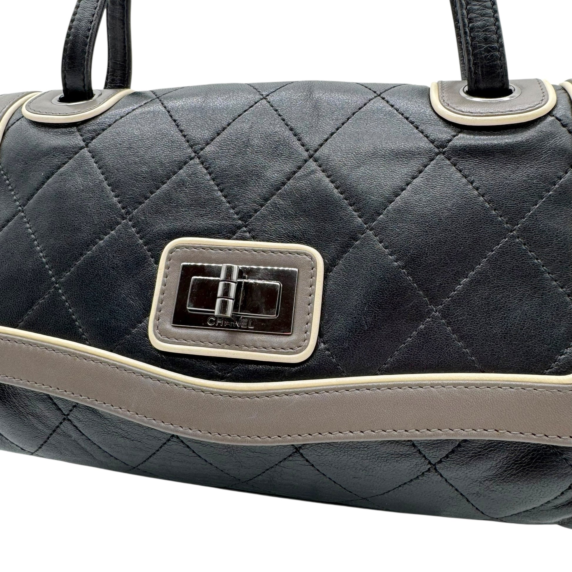 Chanel Gray & Black Matelasse Lambskin Adjustable Shoulder Flap Bag 2006-08 - Outfit Repeater