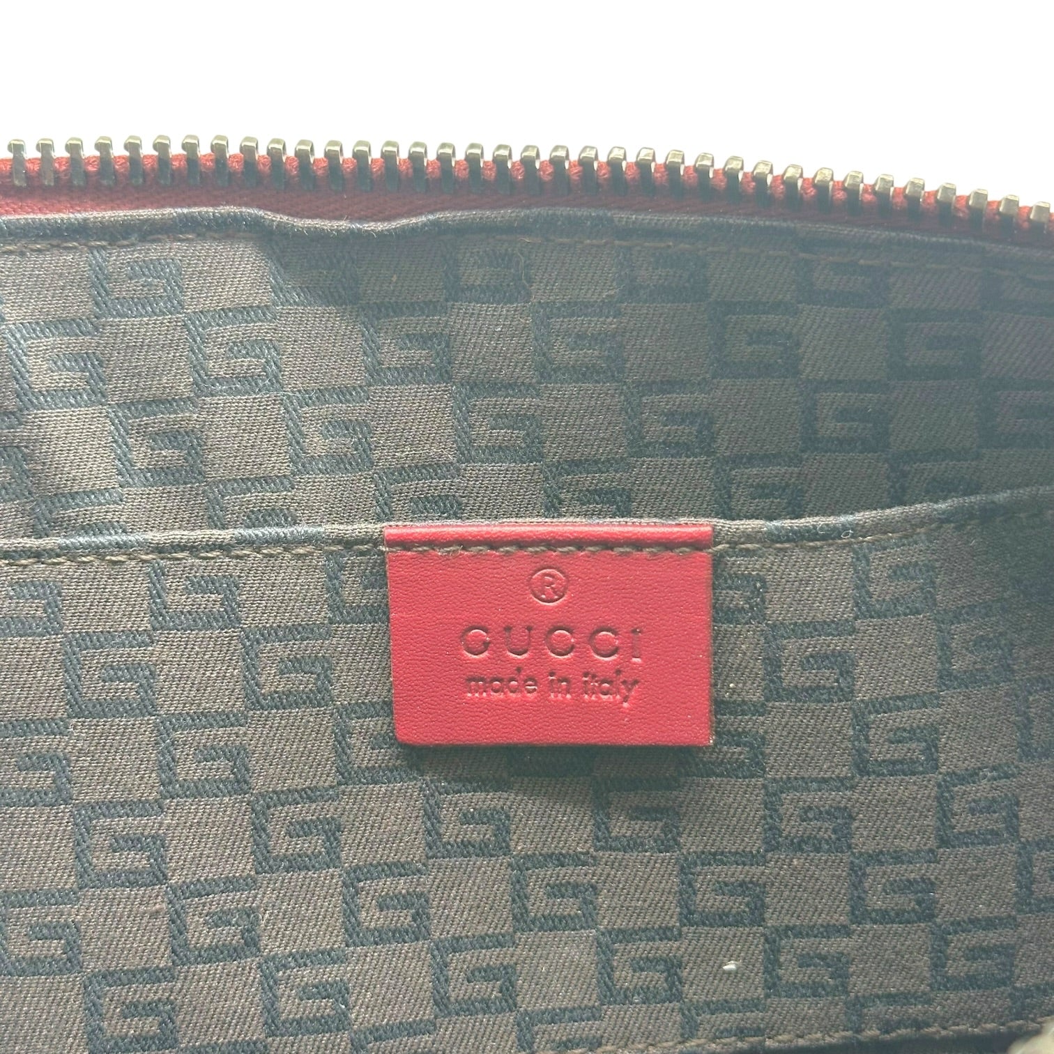 Gucci Burgundy Leather Clutch Bag With Whipstitch Detail