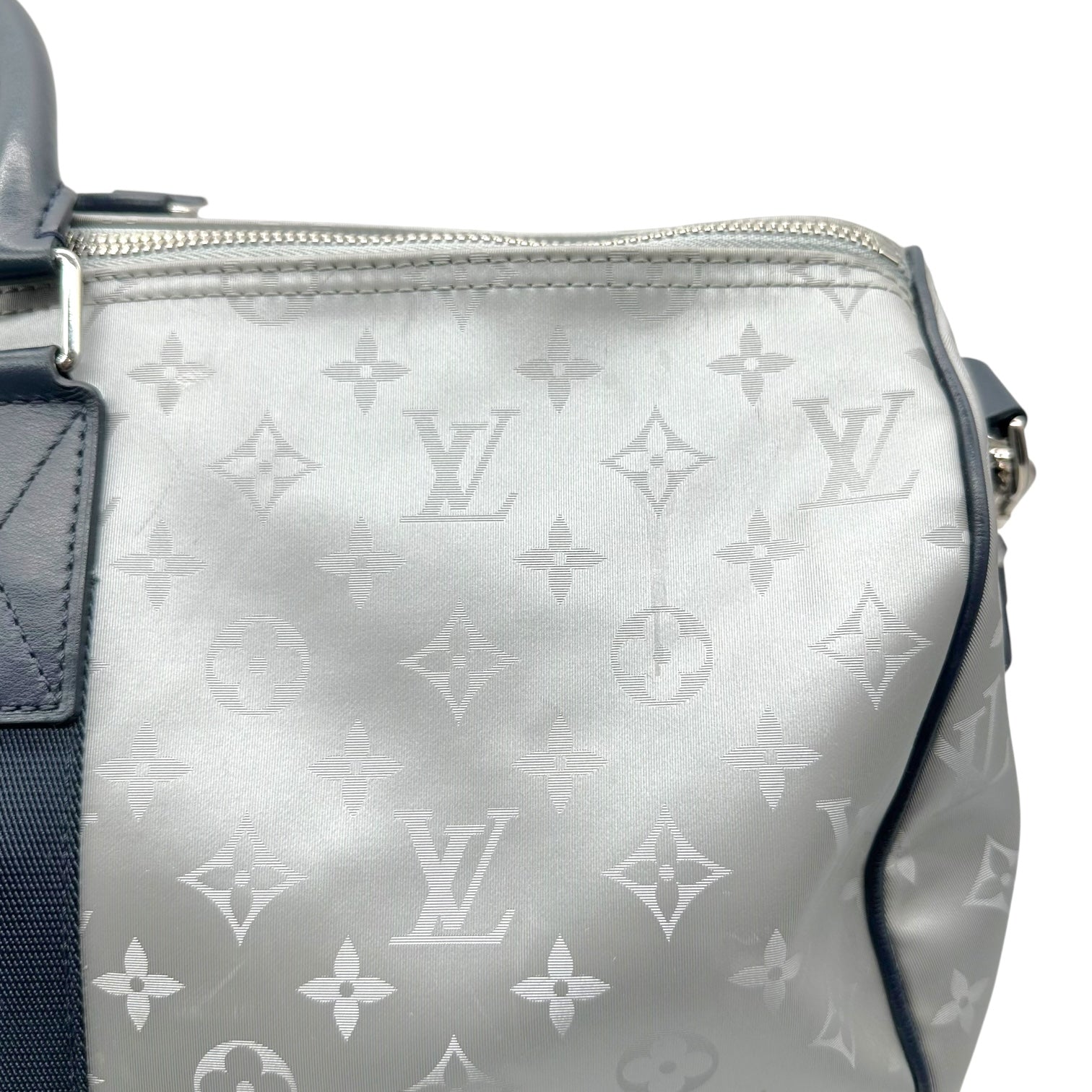 Louis Vuitton 3M Monogram Satellite Bandouliere 50 Duffle Bag - Outfit Repeater