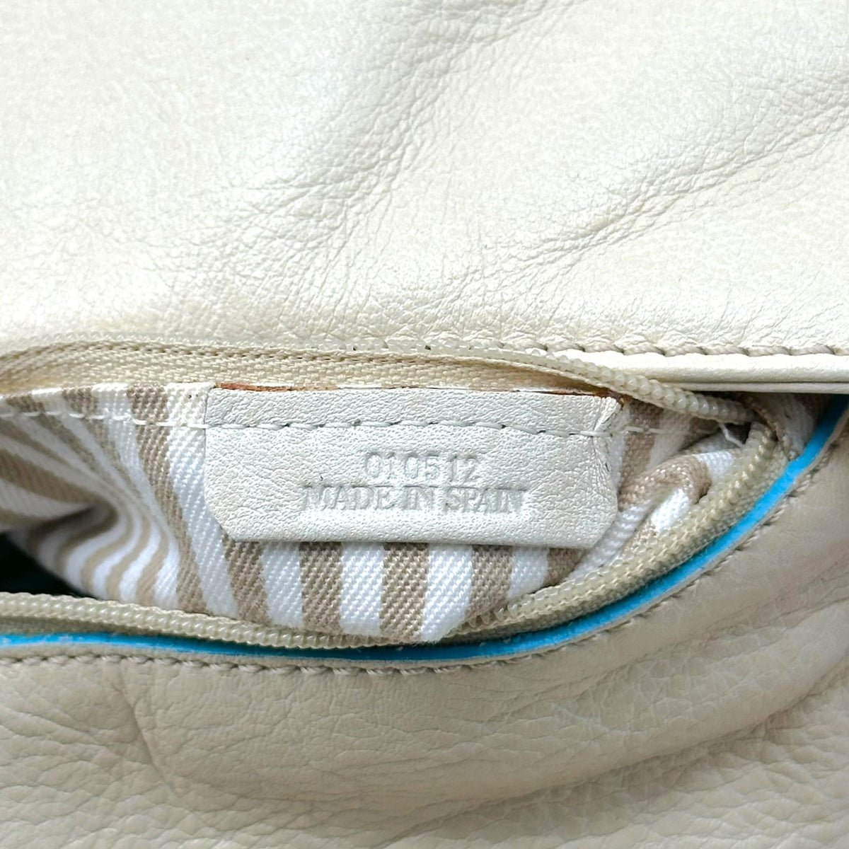 Loewe Shoulder Bag Ivory Pink Blue Whipstitch Trim