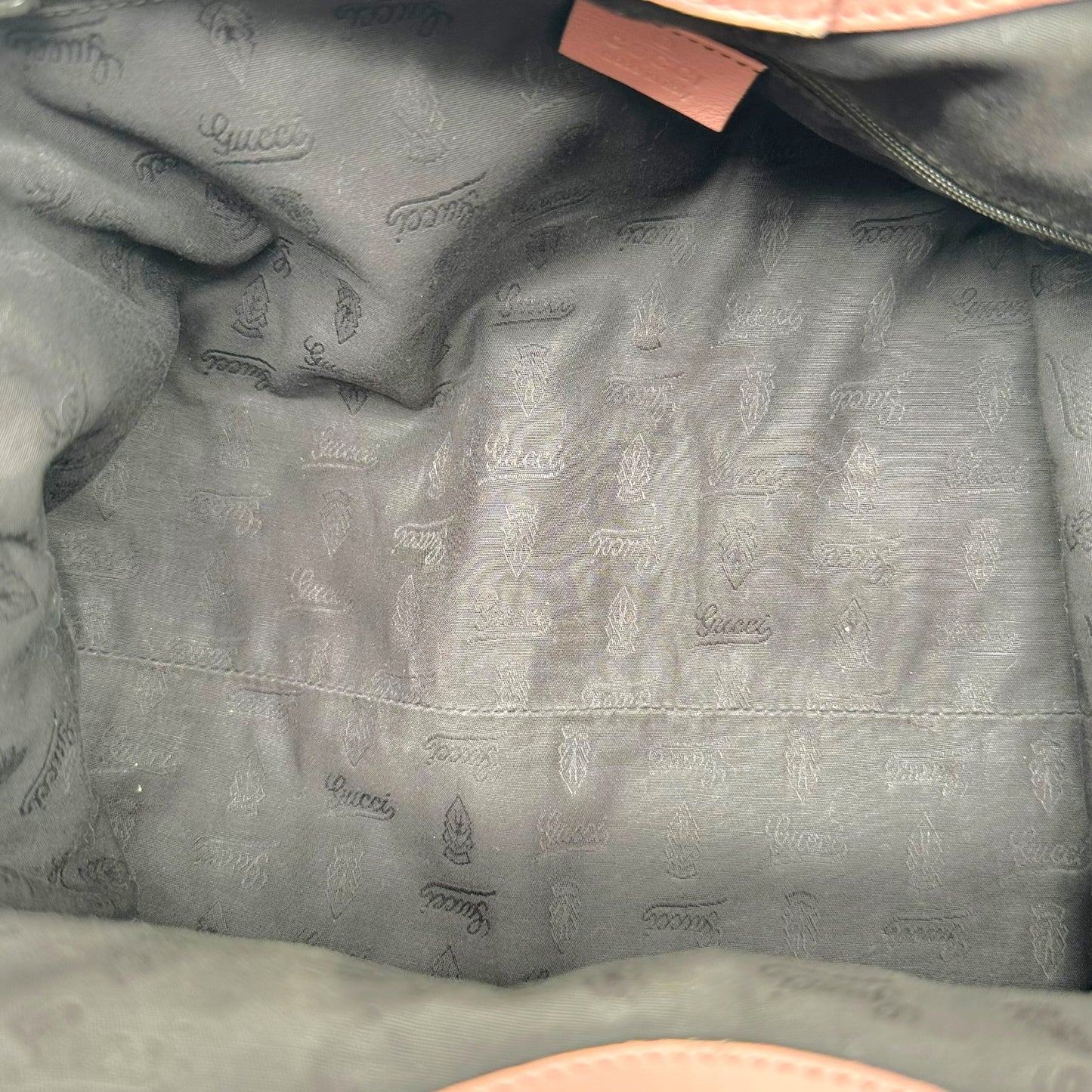 Gucci Small Sukey Shoulder Bag Dusty Rose Pink Leather
