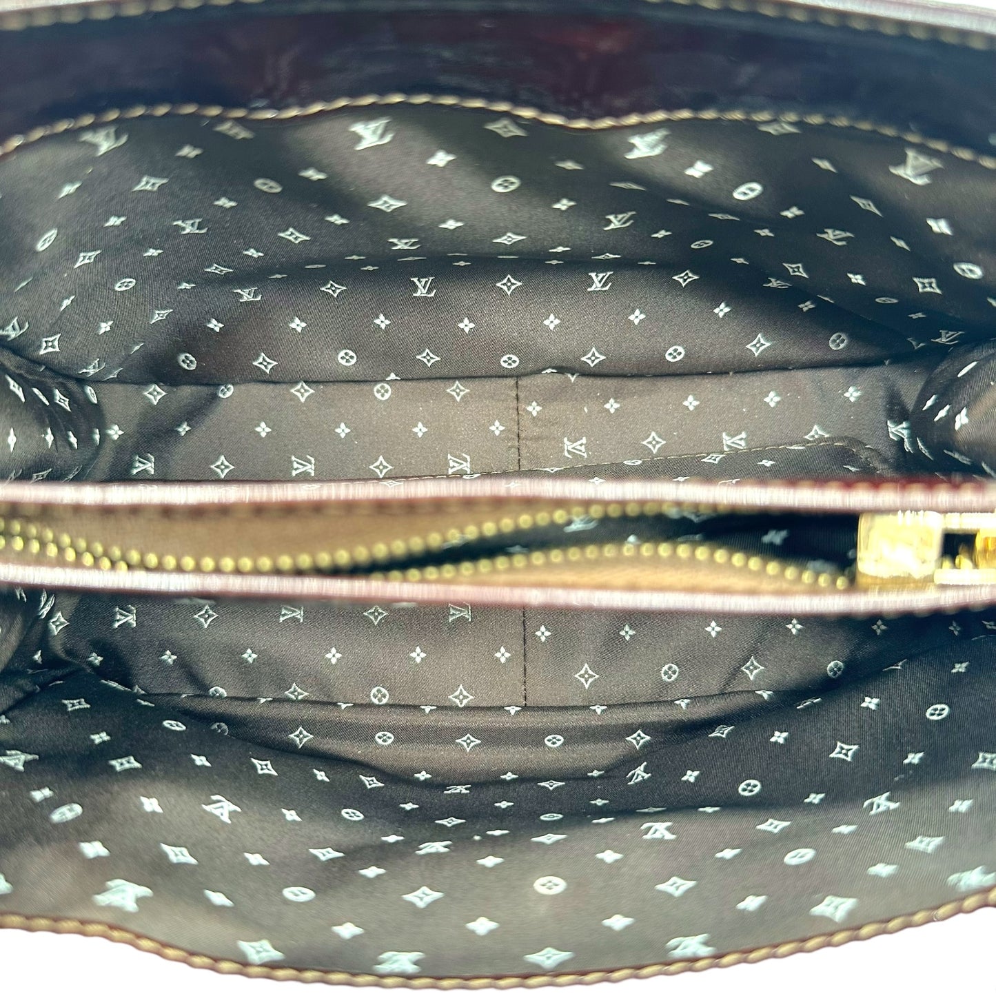 Louis Vuitton Burgundy & Ivory Patent Leather Bicolor Cruise Sac Bag