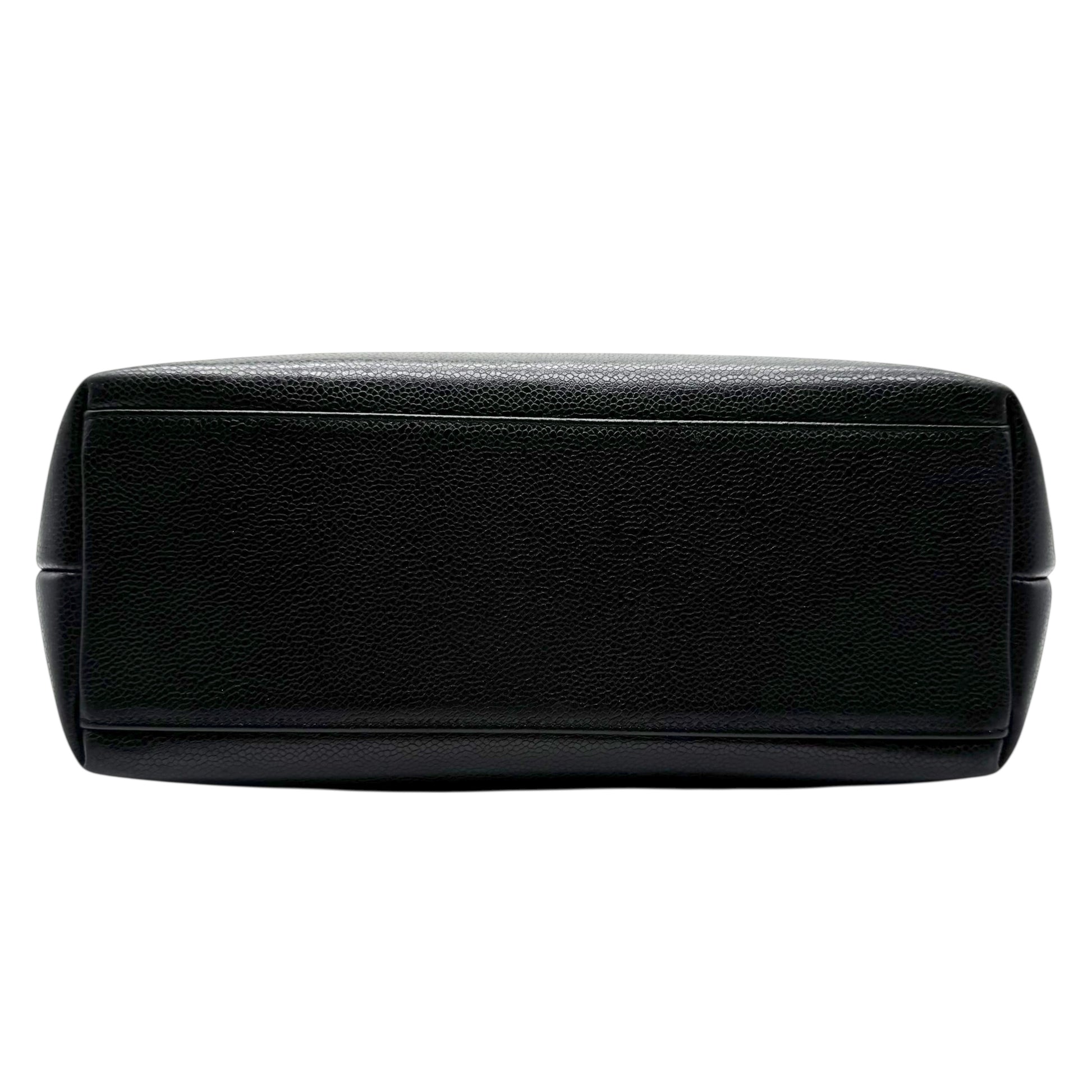 Chanel Black Caviar Leather Big CC Logo Tote Bag 1991-1994 - Outfit Repeater