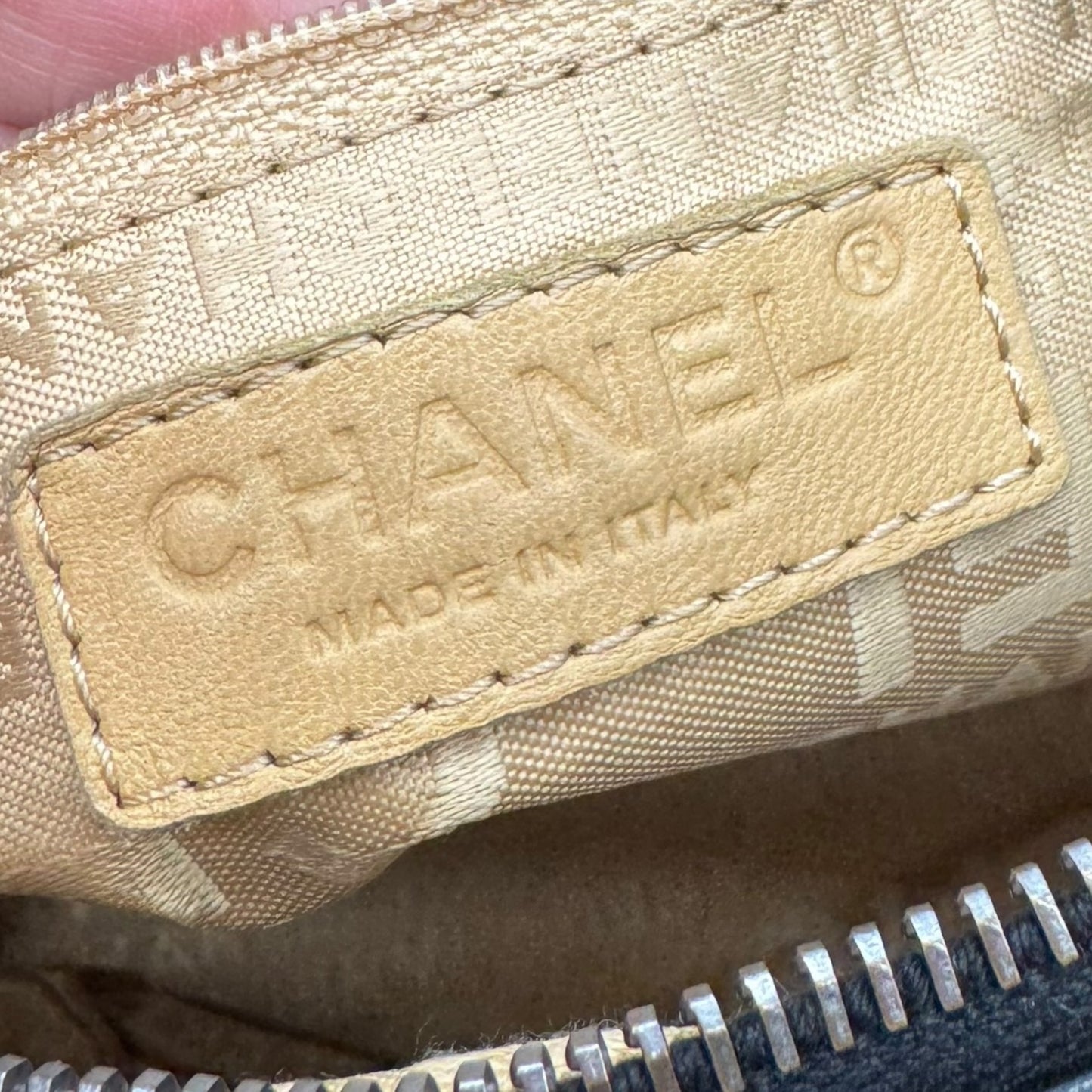 Chanel Black Lambskin LAX Accordion Shoulder Bag 2004-05 - Outfit Repeater