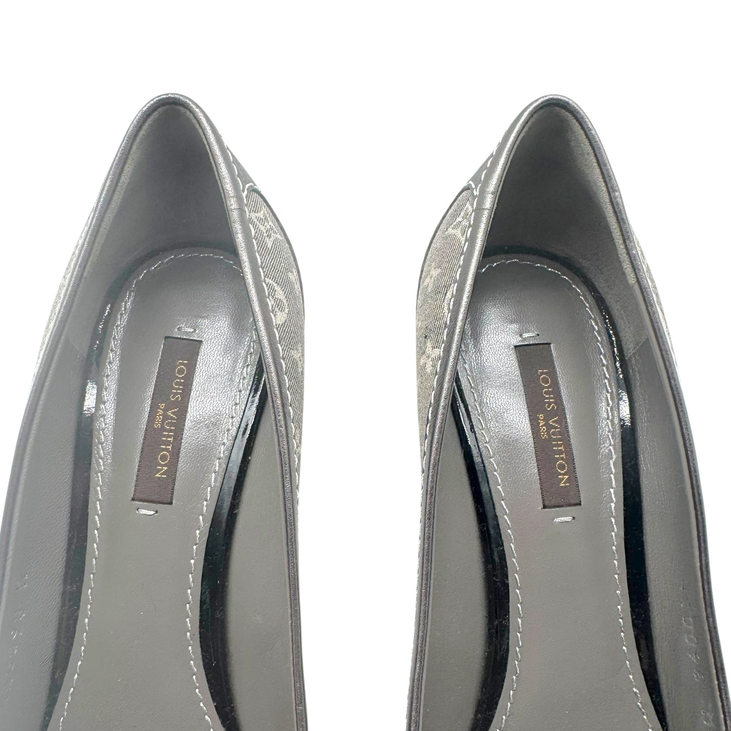 Louis Vuitton Gray Lin Monogram Pumps