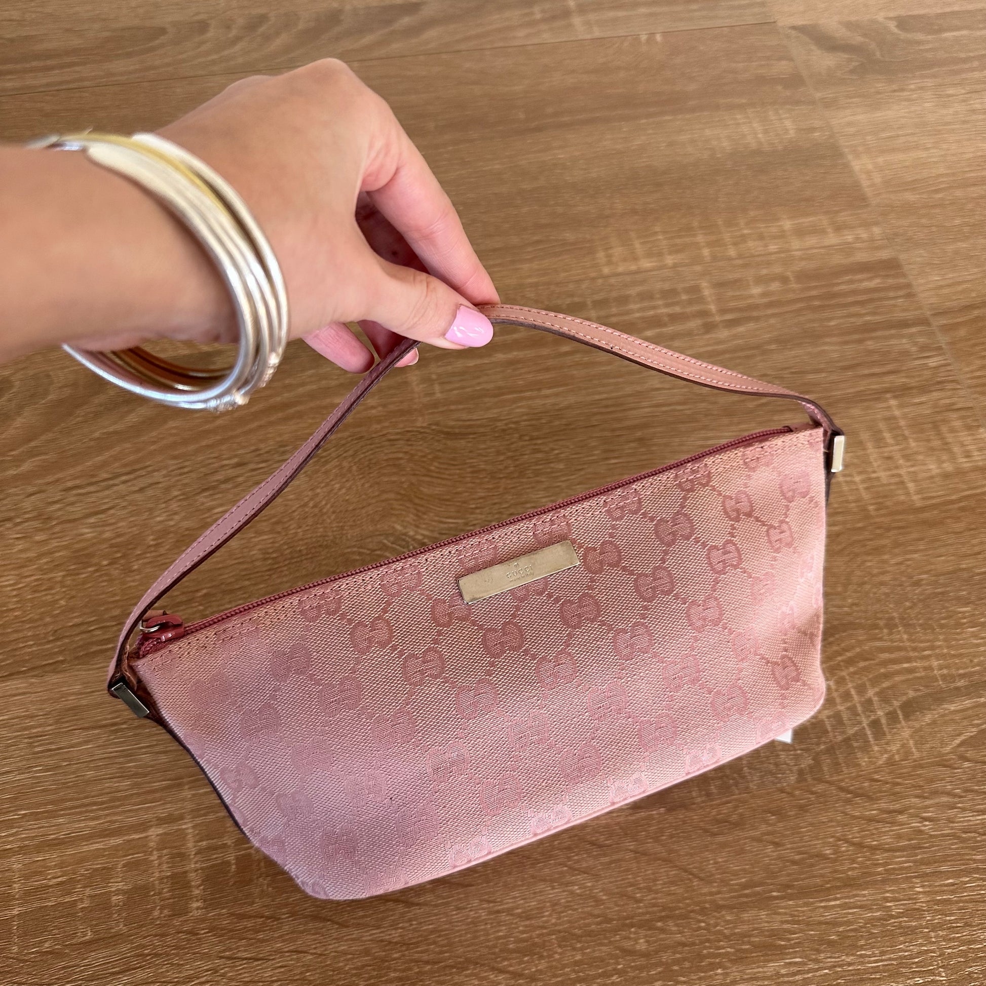 Gucci Light Pink Monogram Boat Pochette Bag - Outfit Repeater