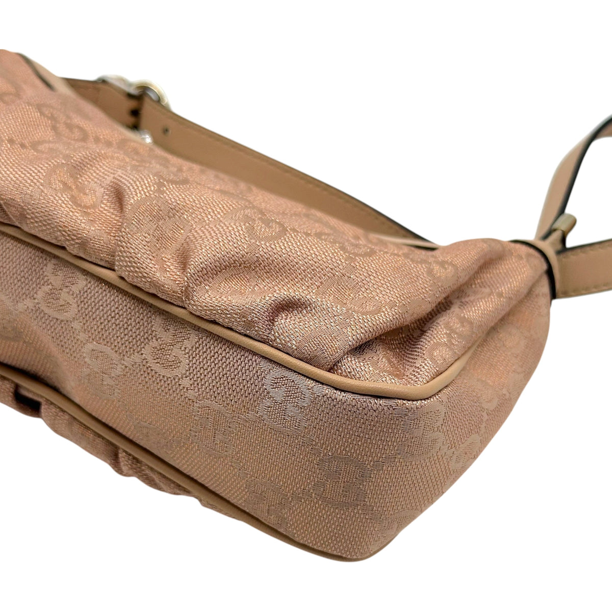 Gucci Pink Metallic Monogram Heart Zip Pochette Bag