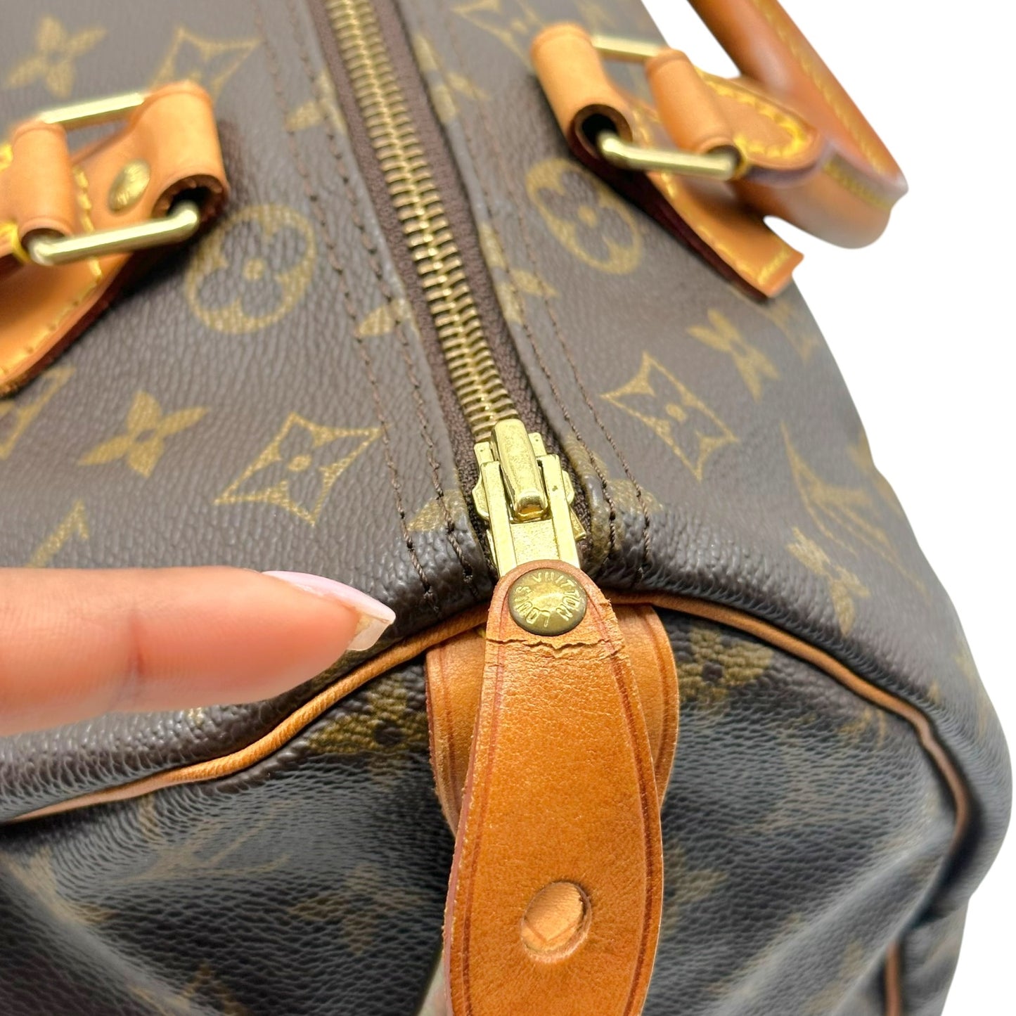 Louis Vuitton Classic Monogram Speedy 30 Handbag