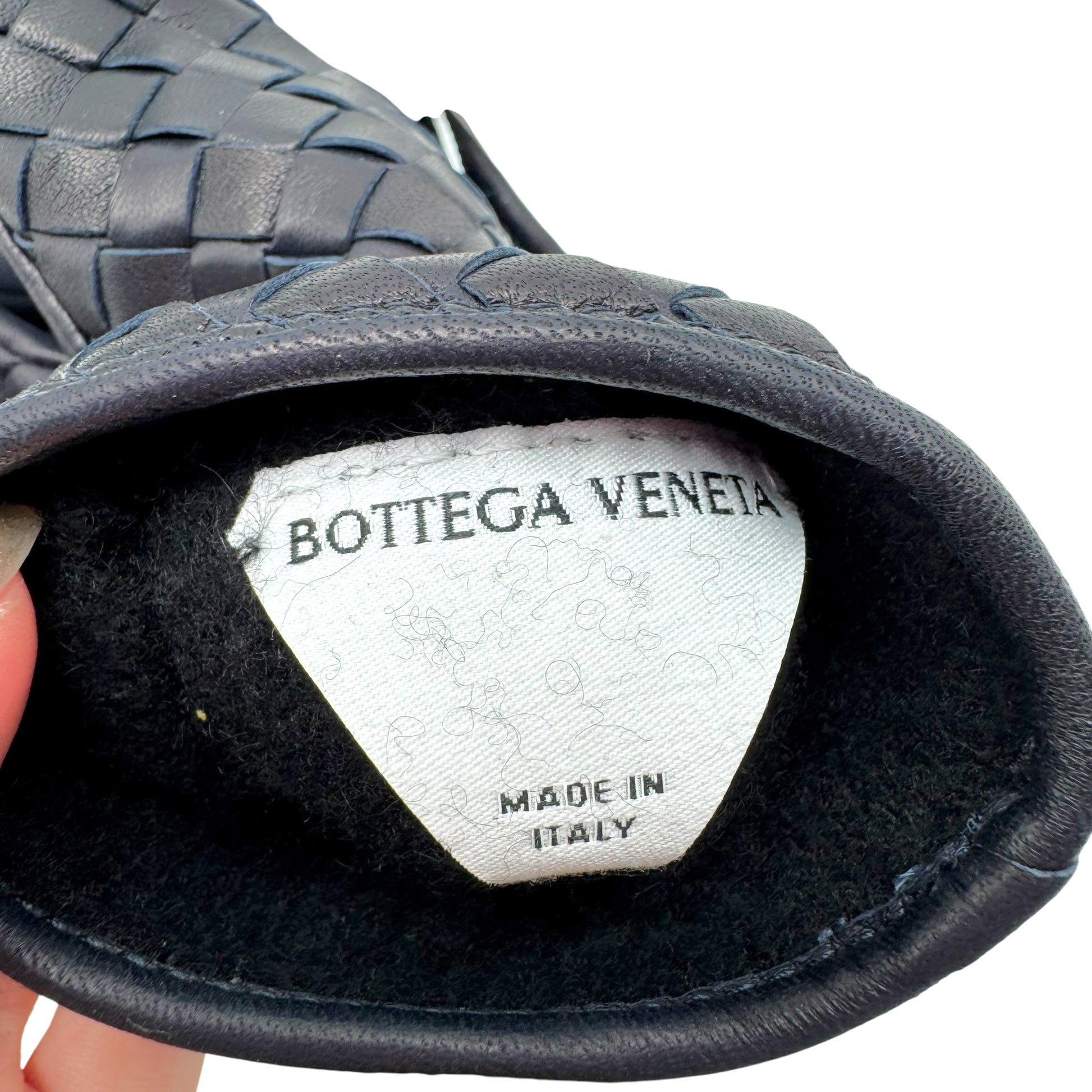 Bottega Veneta Navy Blue Intrecciato Lambskin Gloves