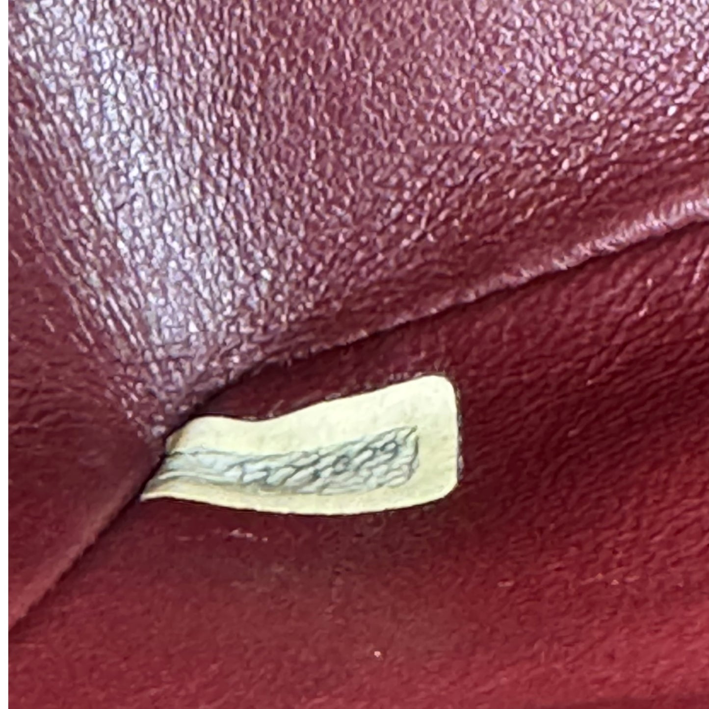 Chanel Black Matelasse Lambskin Medium Classic Flap Bag 1989-91 - Outfit Repeater