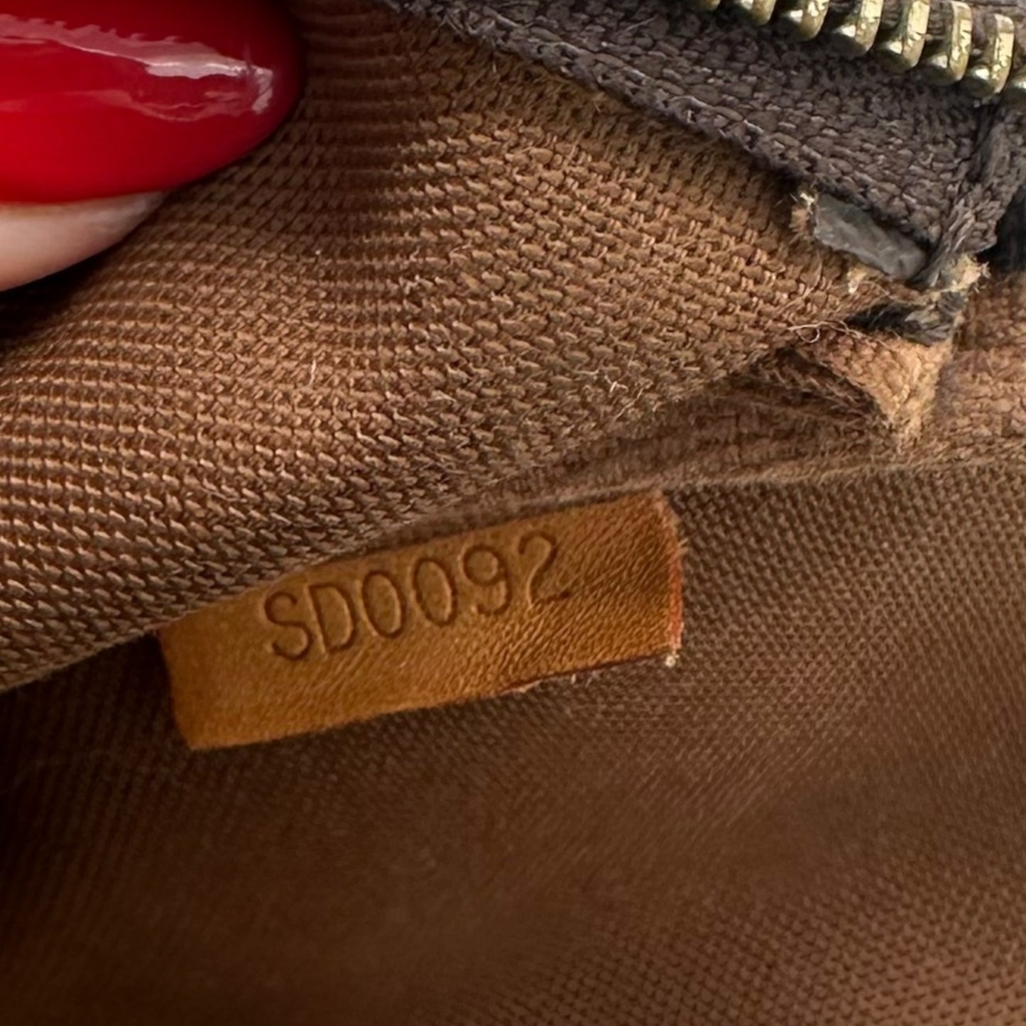 Louis Vuitton Monogram Pochette Bag - Outfit Repeater