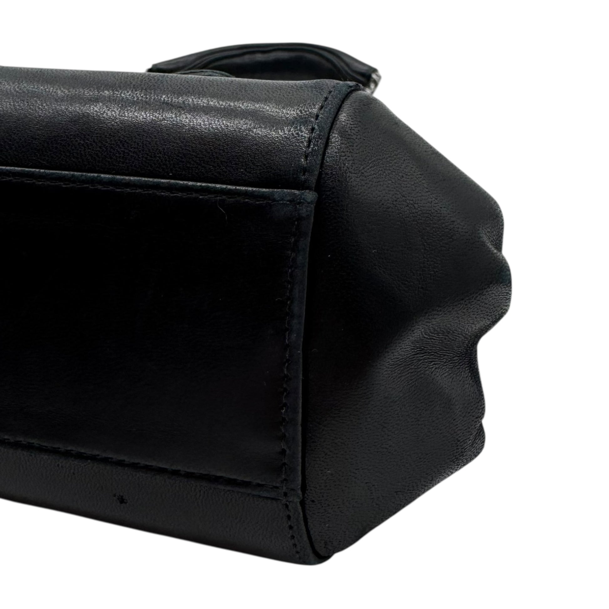 Chanel Black Lambskin Quilted Leather Accordion Shoulder Bag 2002-03 - Outfit Repeater