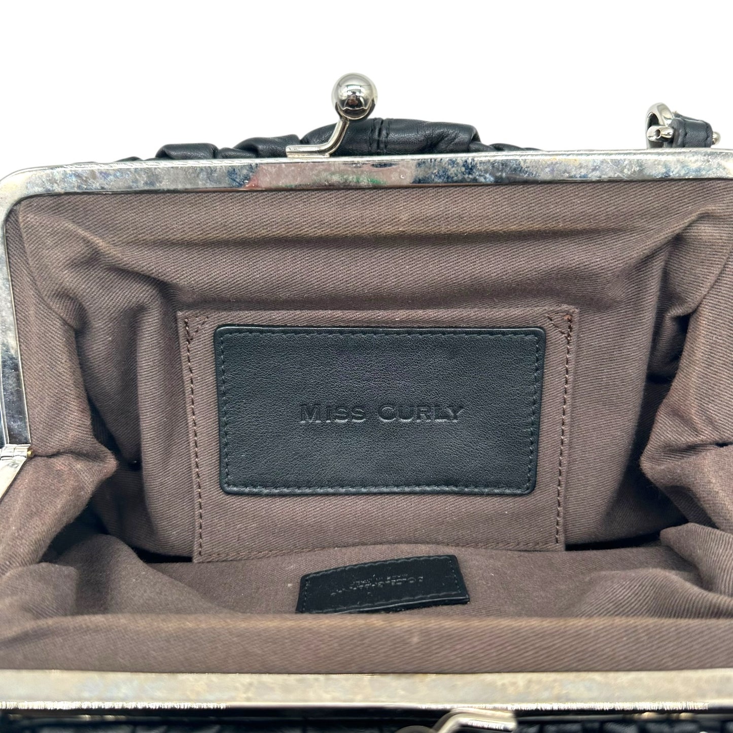 Dolce & Gabbana Black Leather Kisslock Shoulder Bag - Outfit Repeater