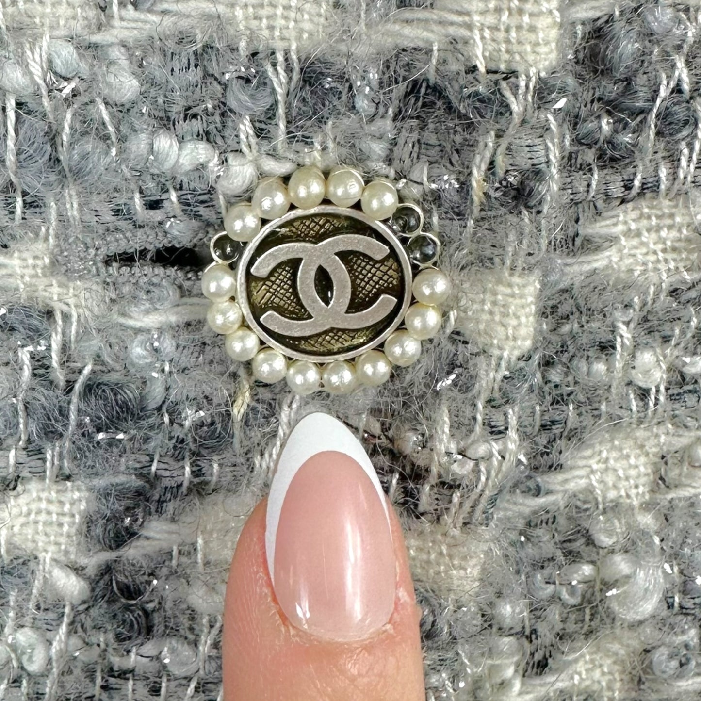 Chanel Fall 2005 Metallic Silver & Ivory Tweed Crop 1/2 Sleeve Jacket