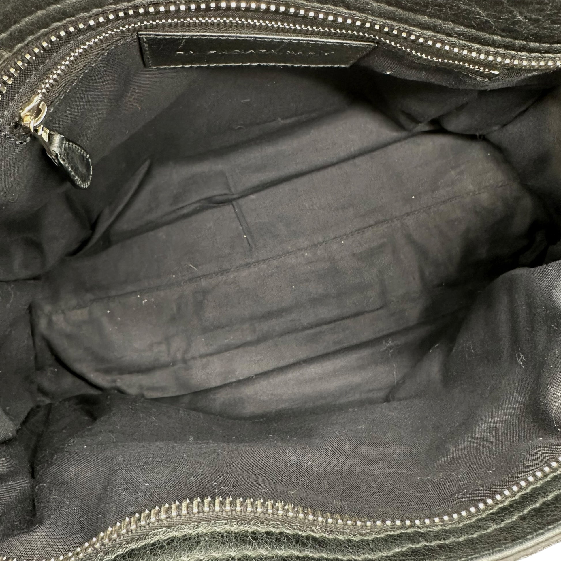 Balenciaga Black Leather Giant City Bag - Outfit Repeater