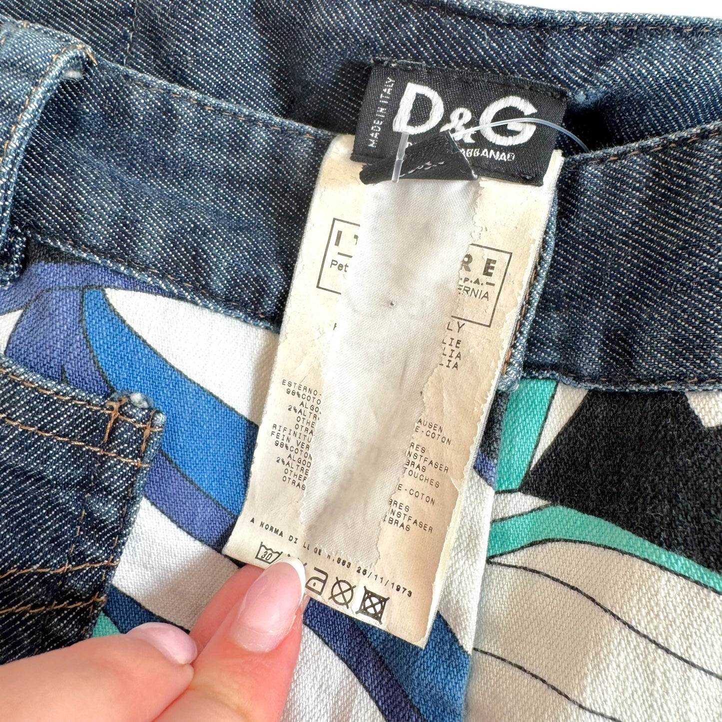 D&G Blue Floral Printed Capri Pants