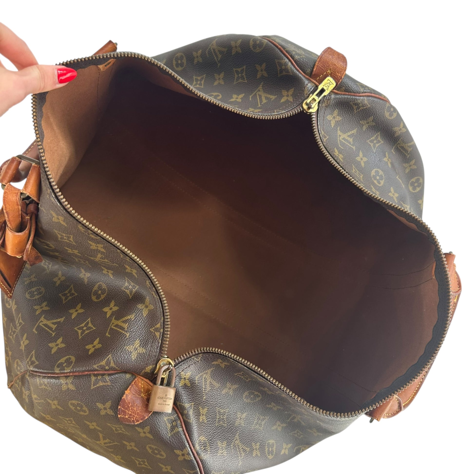 Louis Vuitton Monogram Canvas Keepall 55 Duffle Bag - Outfit Repeater