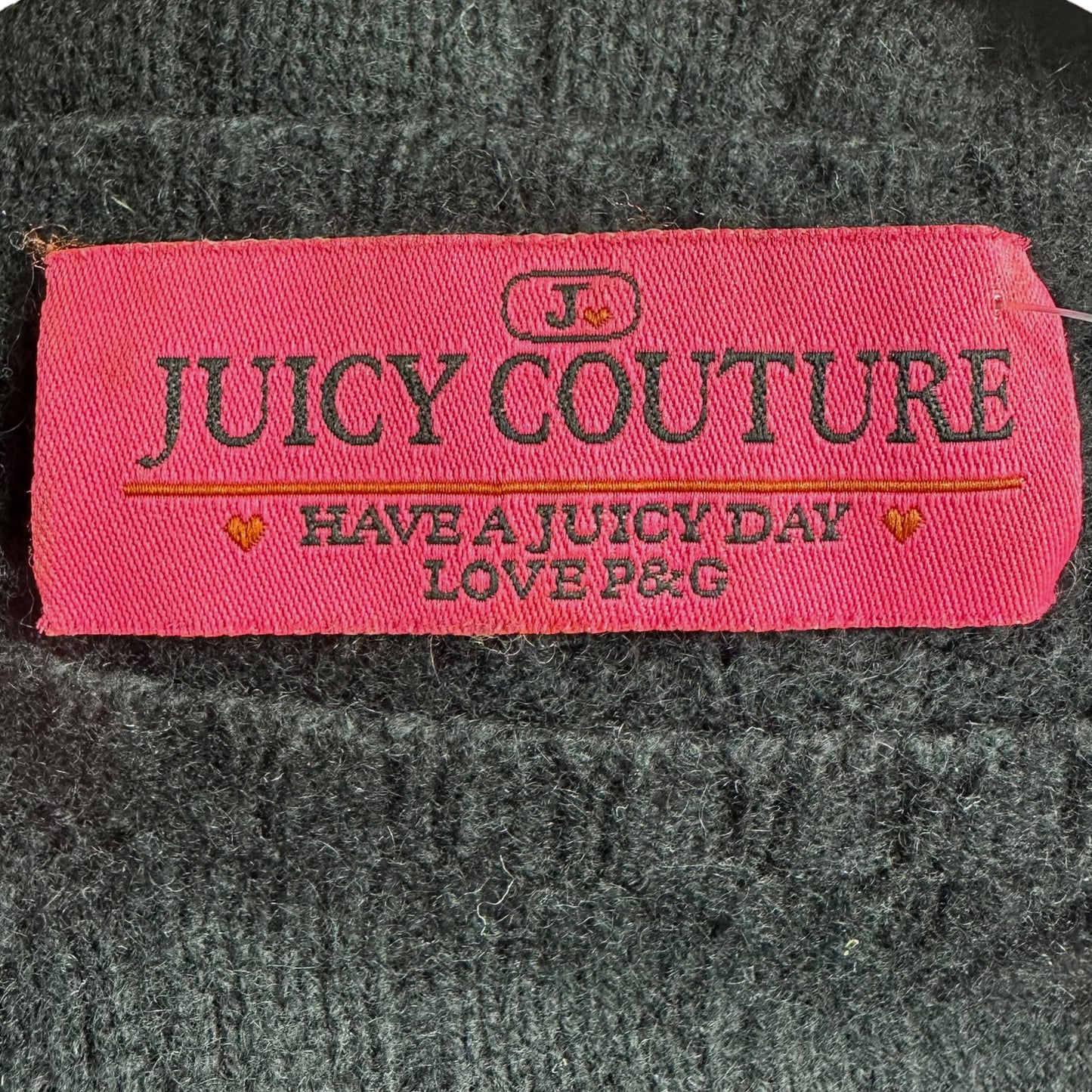 Juicy Couture Black & Ivory Cable Knit Cashmere Sweater - Outfit Repeater