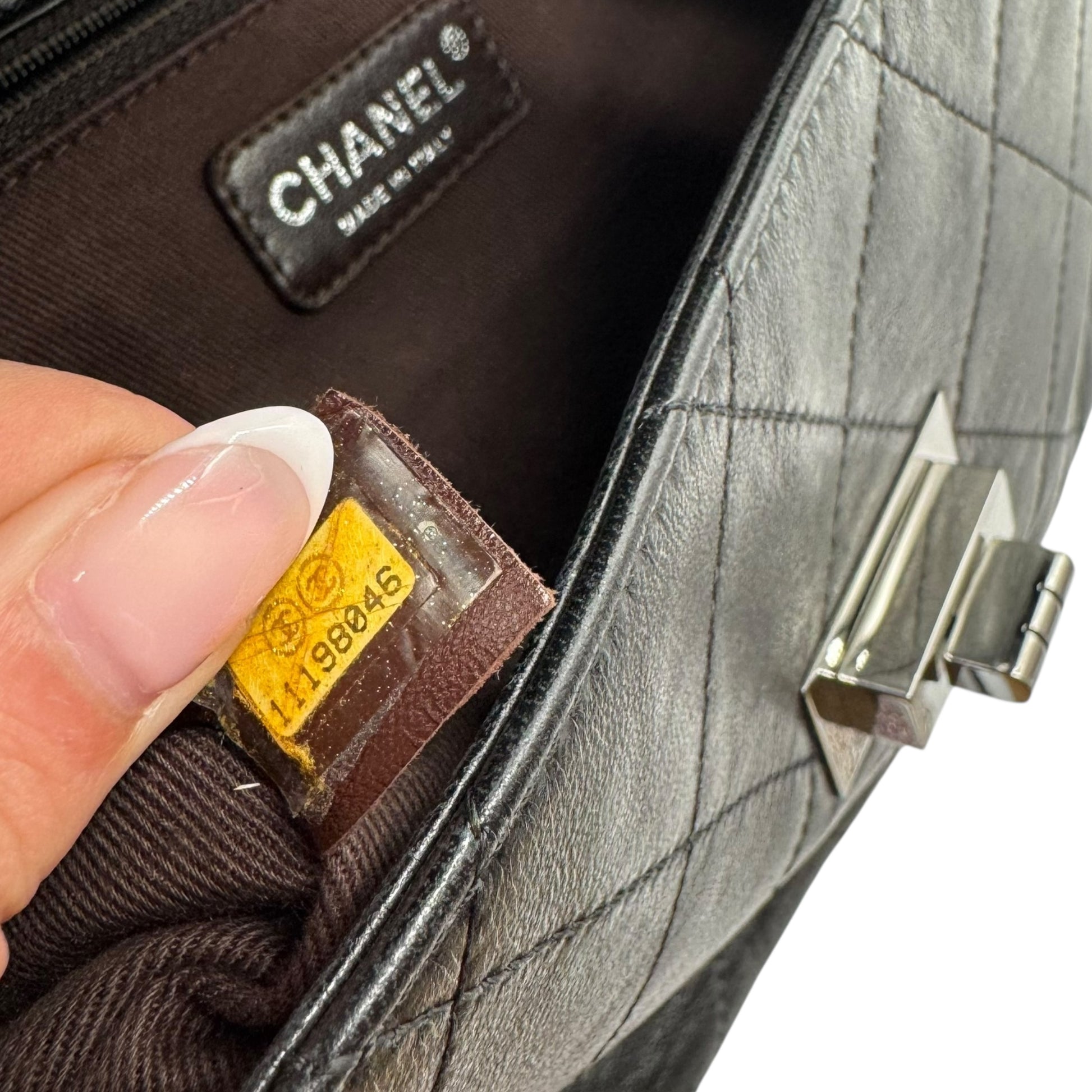 Chanel Gray & Black Matelasse Lambskin Adjustable Shoulder Flap Bag 2006-08 - Outfit Repeater