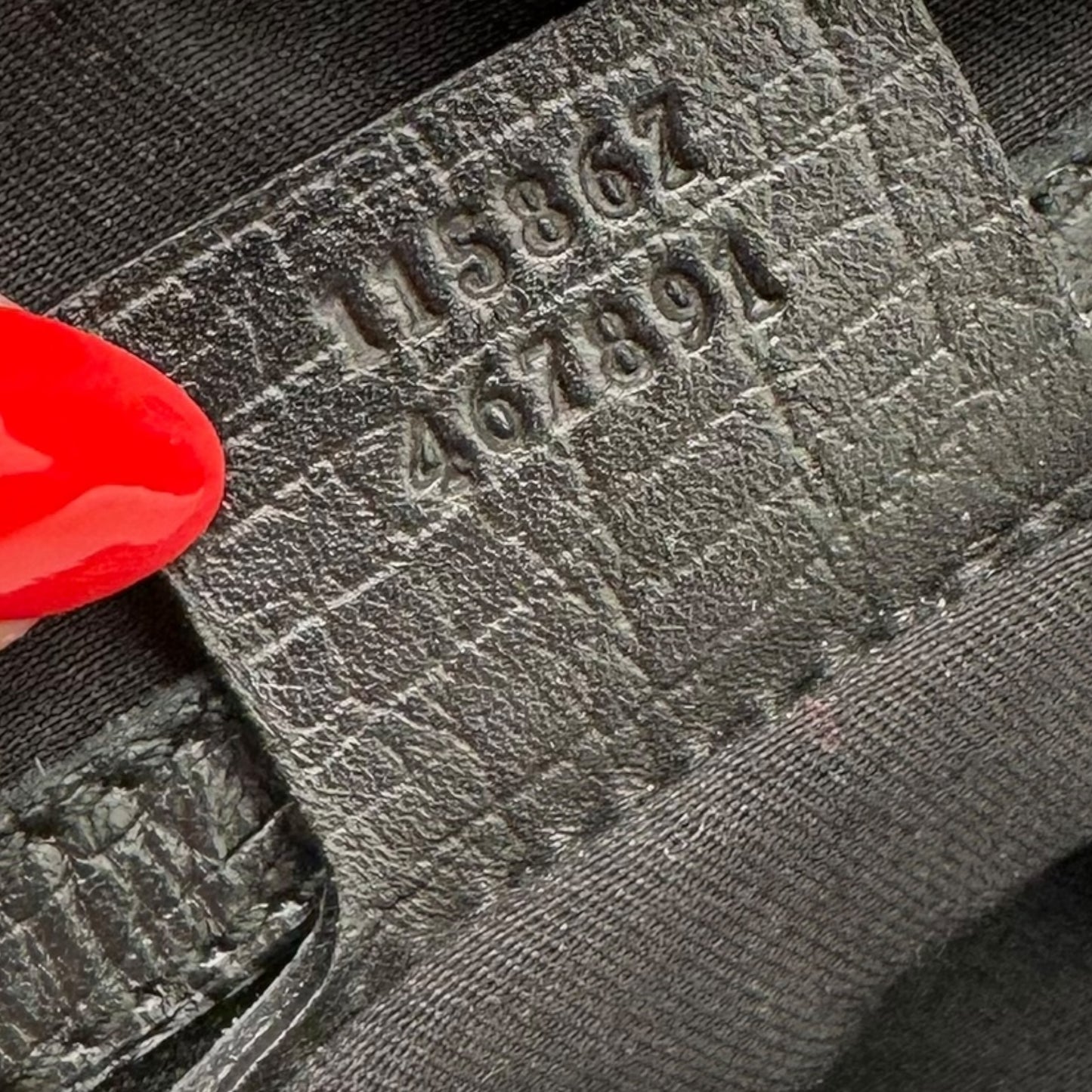 Gucci Black Monogram Horsebit Hobo Shoulder Bag - Outfit Repeater