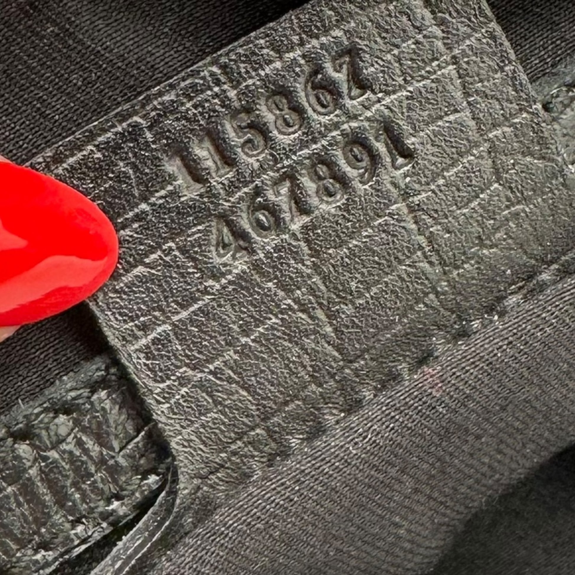 Gucci Black Monogram Horsebit Hobo Shoulder Bag - Outfit Repeater