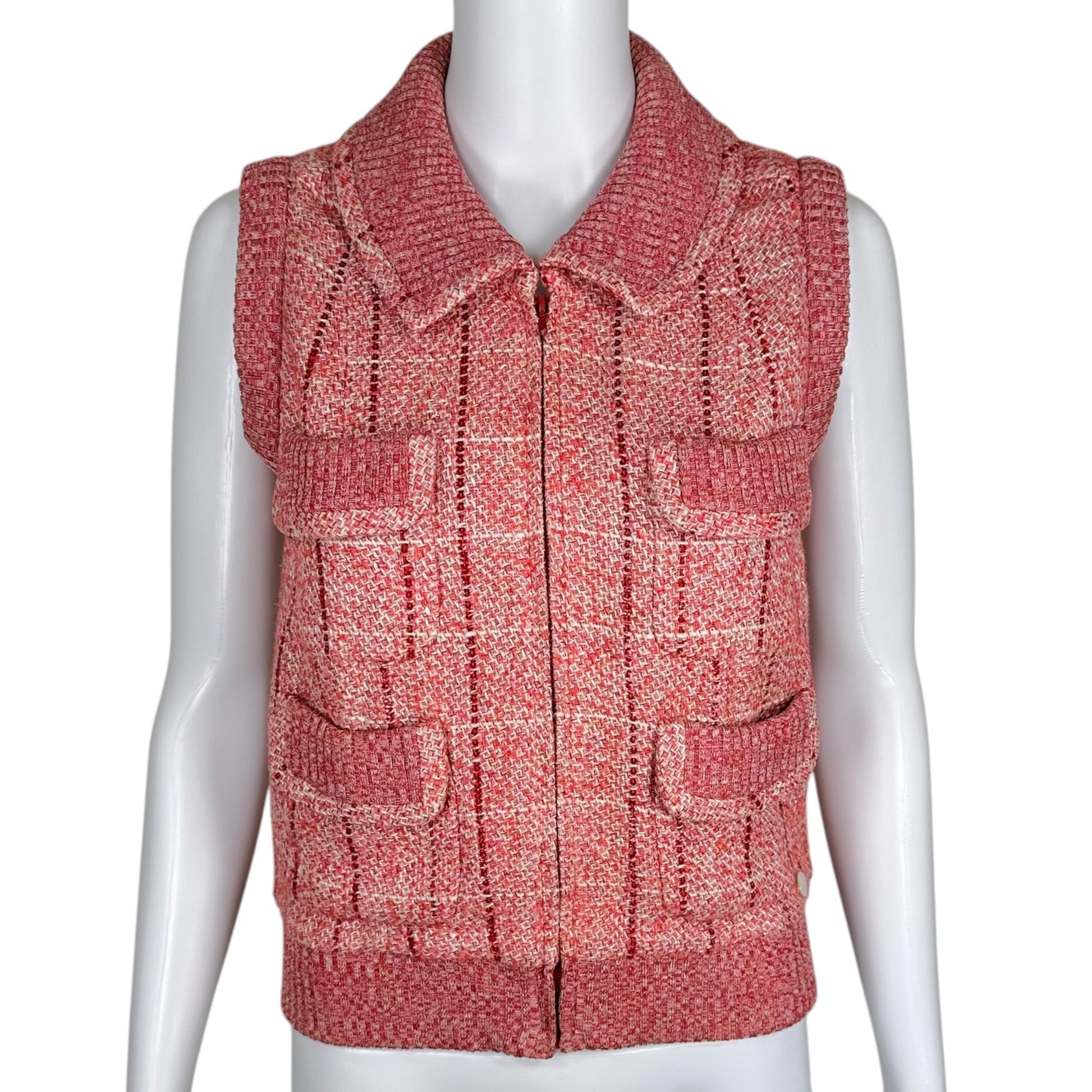 Chanel Spring 2001 Red & White Tweed Knit Multi-Pocket Vest Top - Outfit Repeater