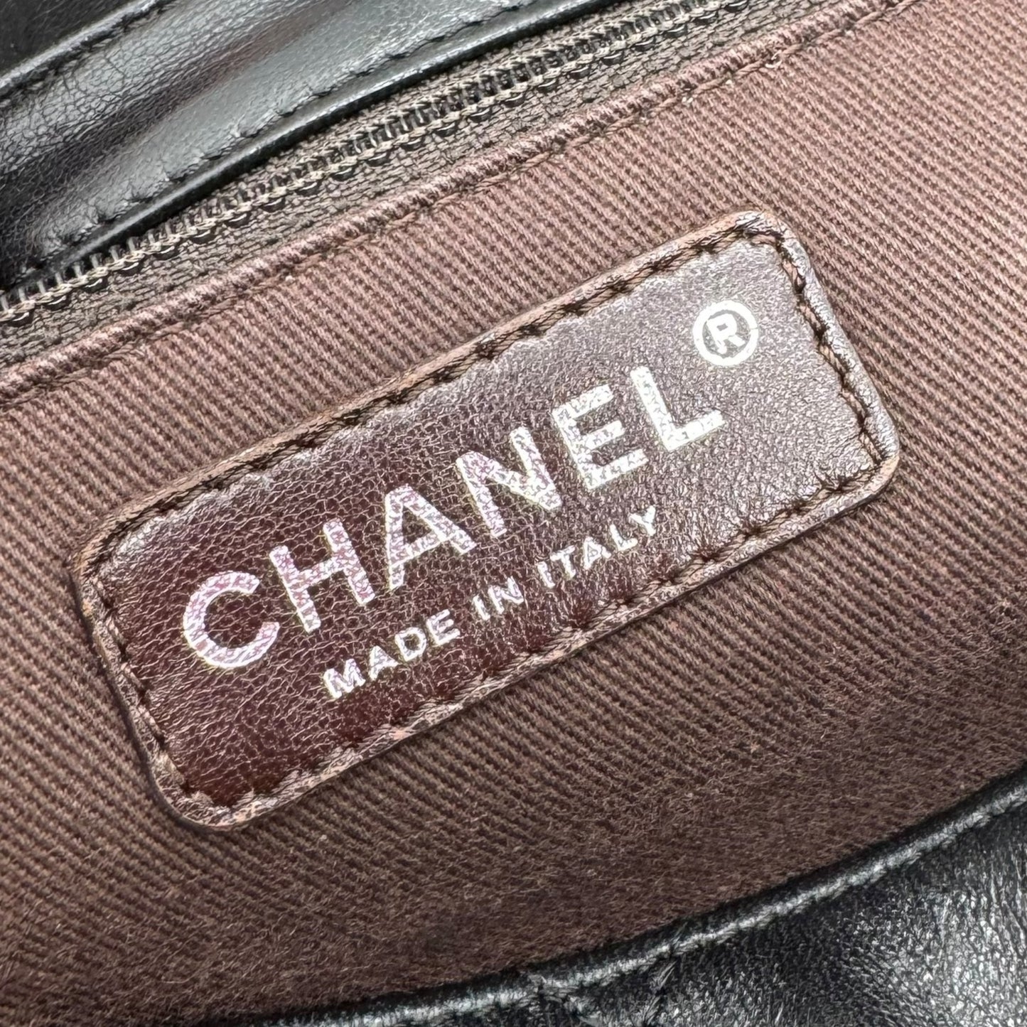 Chanel Gray & Black Matelasse Lambskin Adjustable Shoulder Flap Bag 2006-08 - Outfit Repeater