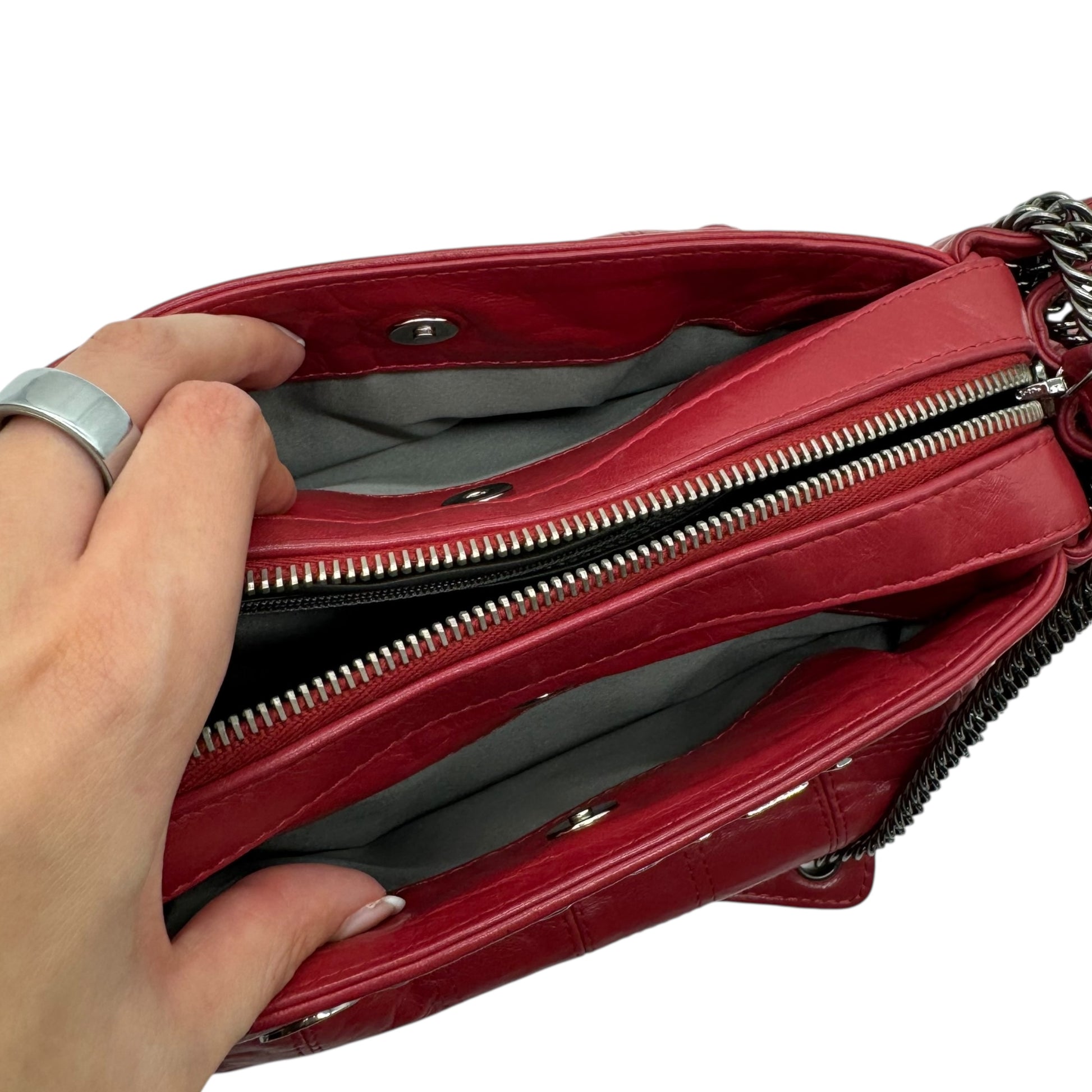 Chanel Red Leather LAX Chocolate Bar Quilted Shoulder Bag 2006-08 - Outfit Repeater