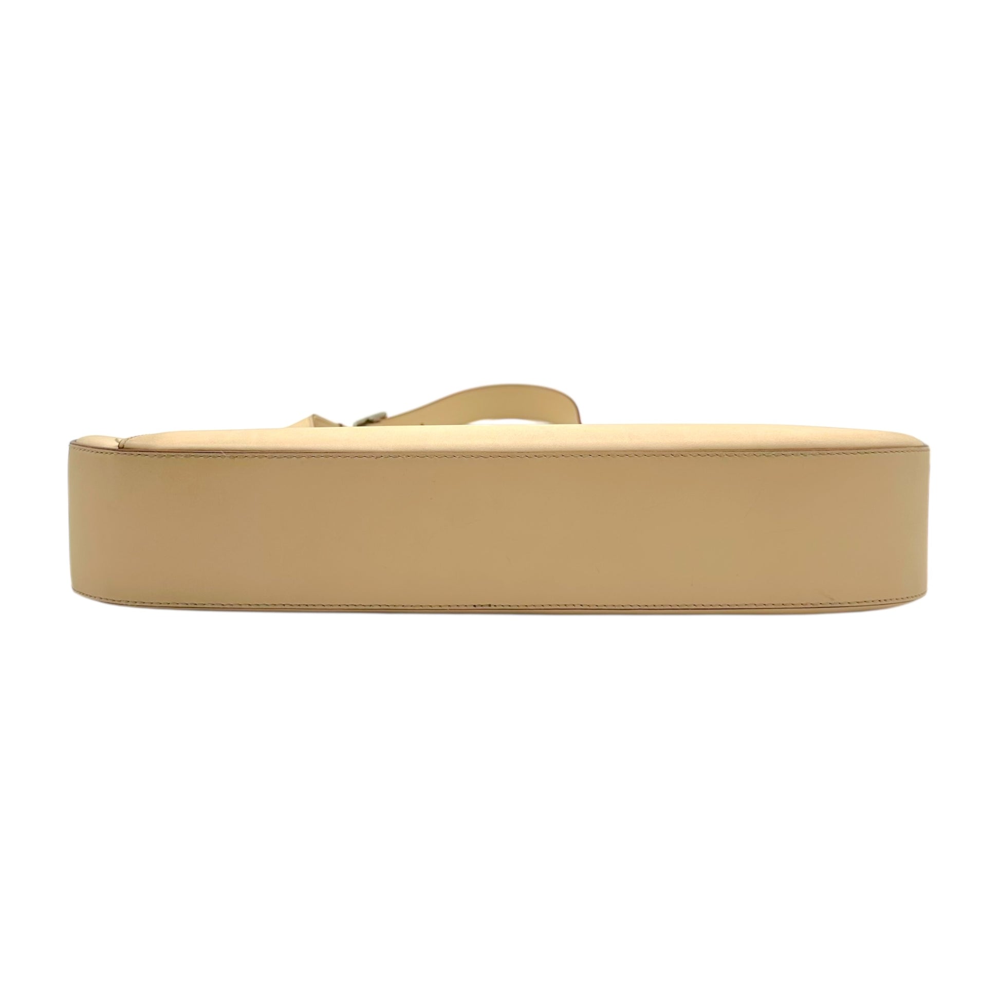 Salvatore Ferragamo Ivory Leather Gancini Shoulder Bag