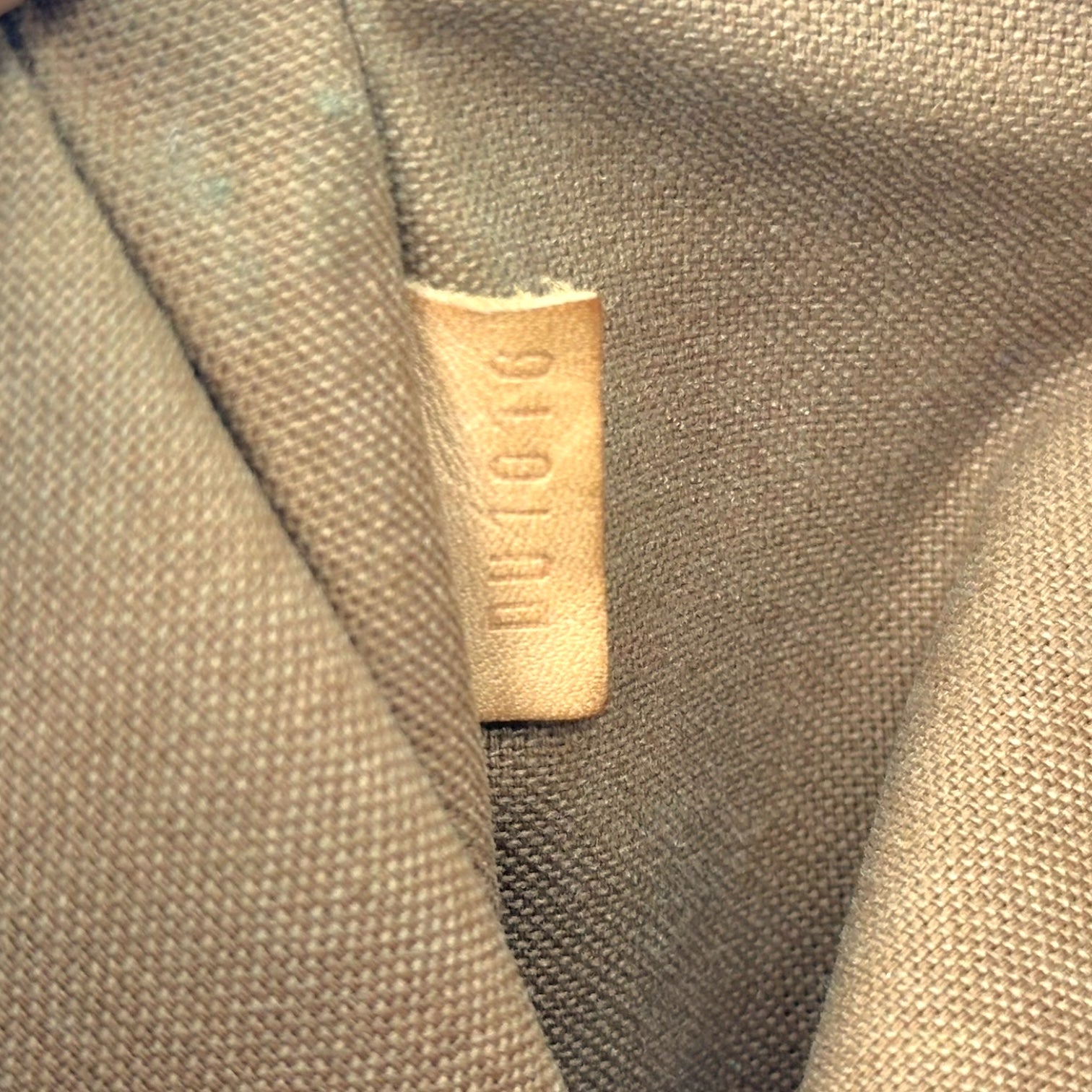 Louis Vuitton Classic Monogram Sophie Chain Strap Pochette Bag - Outfit Repeater