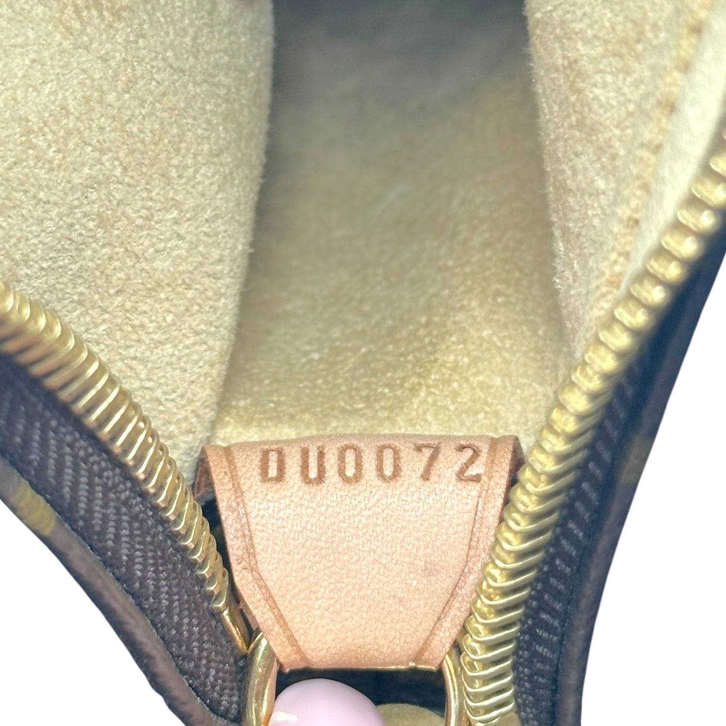 Louis Vuitton Classic Monogram Looping GM Shoulder Bag