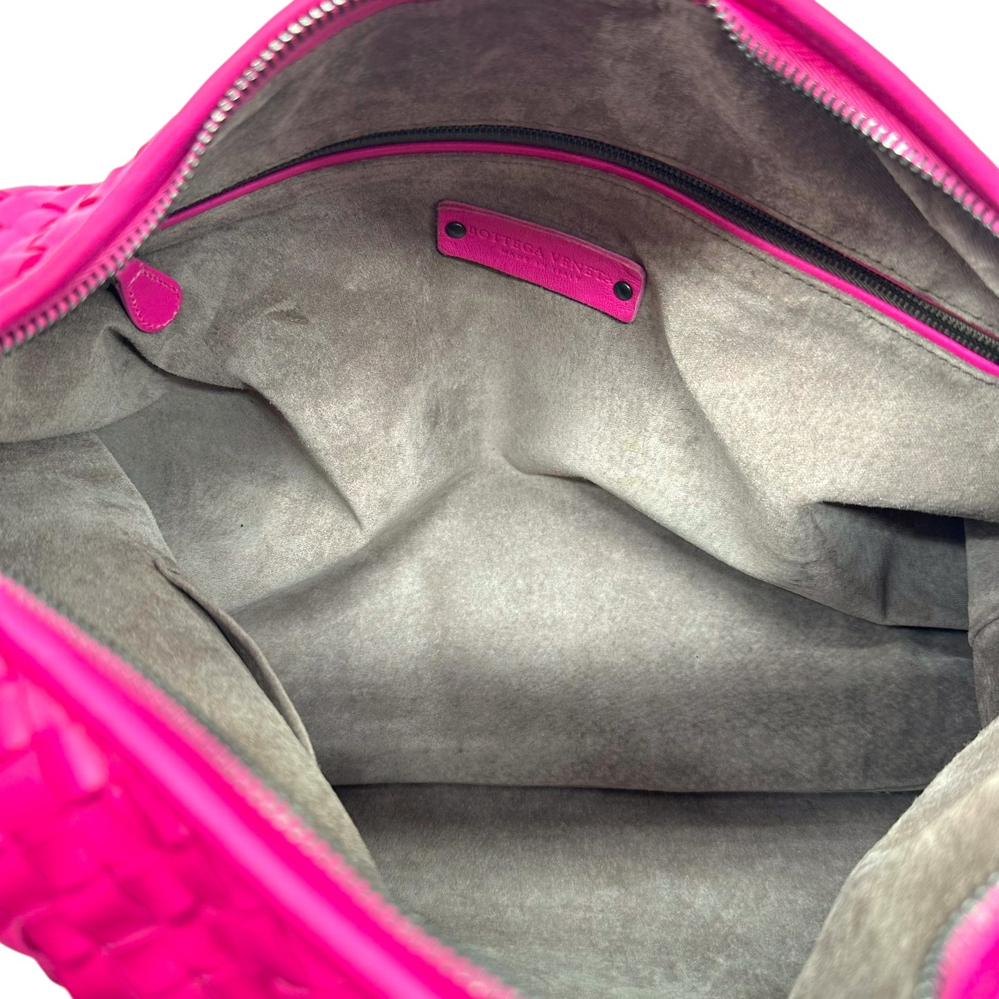 Bottega Veneta Neon Pink Intrecciato Hobo Bag - Outfit Repeater