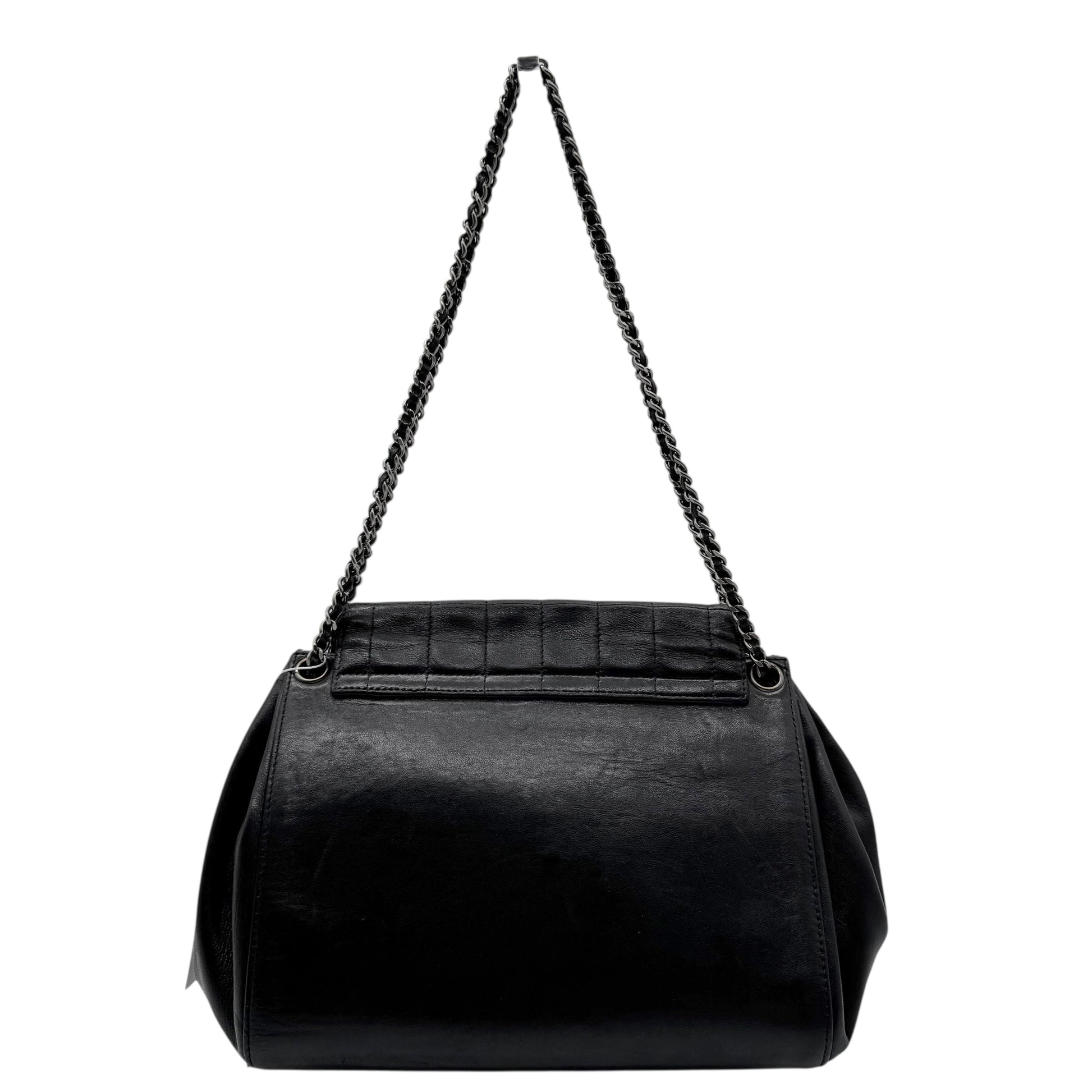 Chanel Black Lambskin Chocolate Bar Accordion Flap Bag 2000-02 - Outfit Repeater