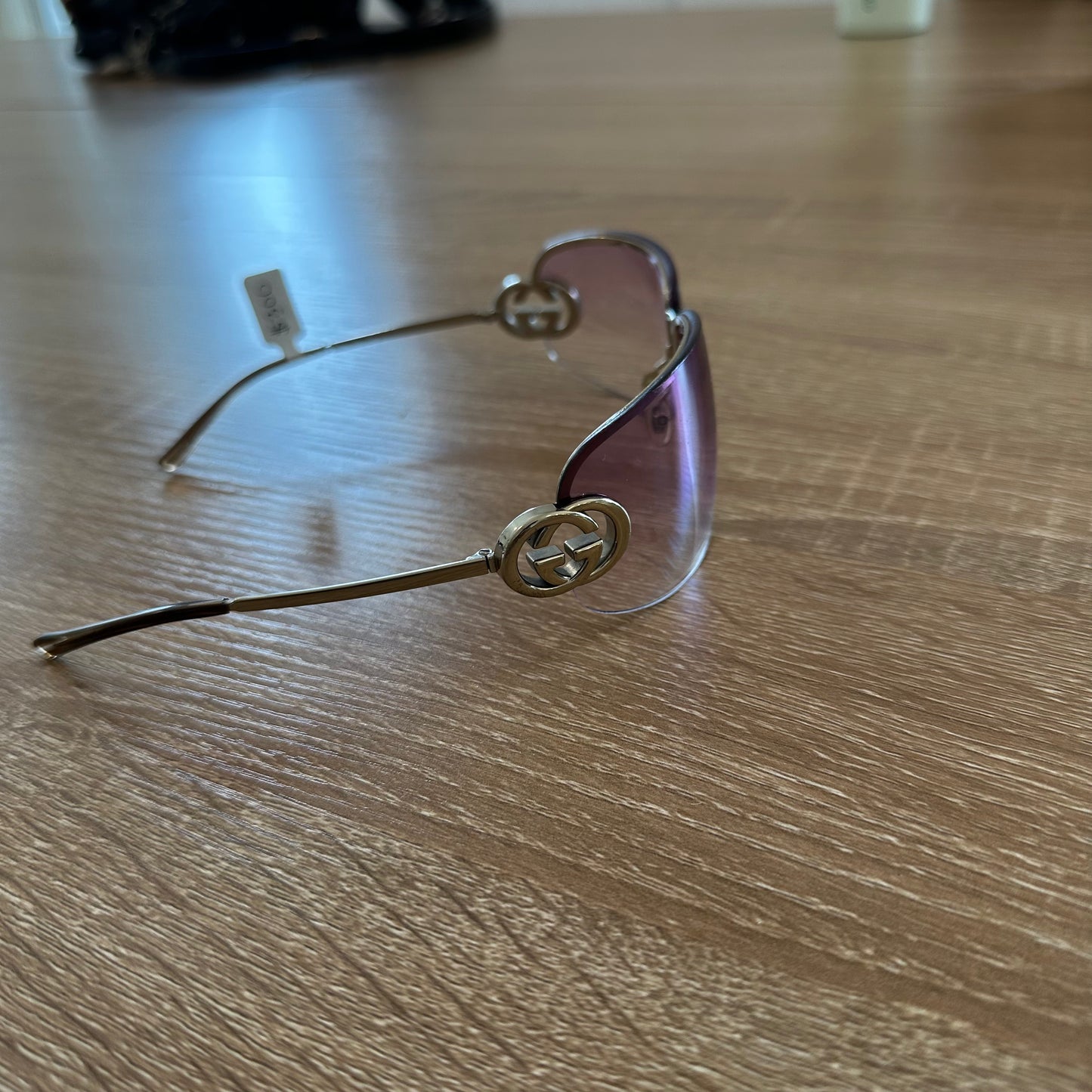 Gucci 2782 Pink Logo Lens Gradient Sunglasses - Outfit Repeater