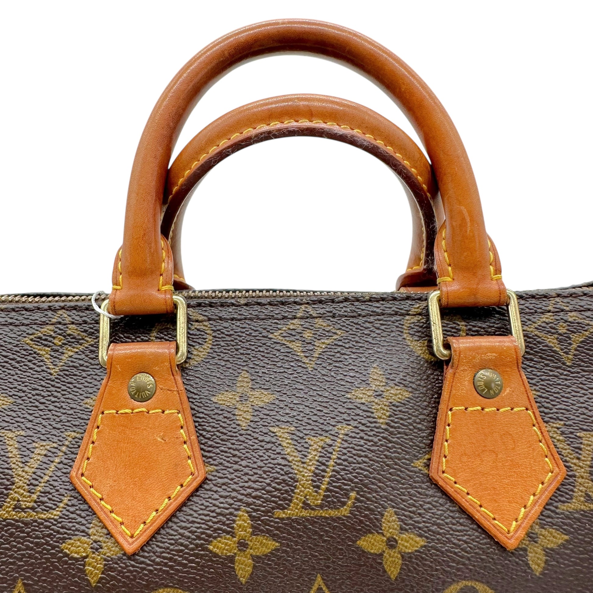 Louis Vuitton Monogram Canvas Speedy 25 Bag - Outfit Repeater