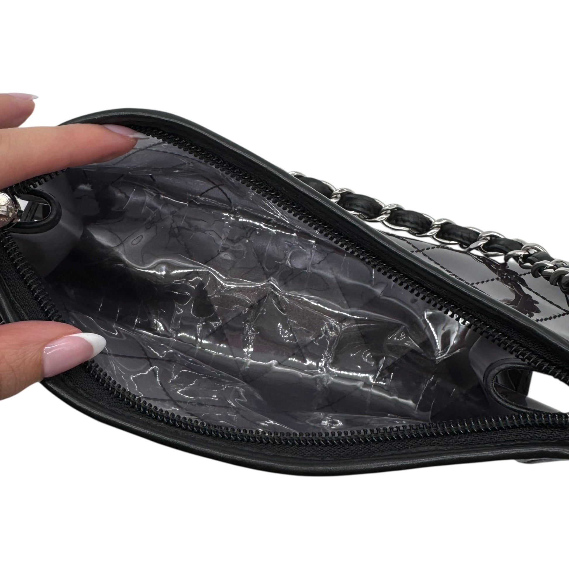 Chanel Clear-Black Gradient Vinyl Pochette Bag 2006-08 - Outfit Repeater