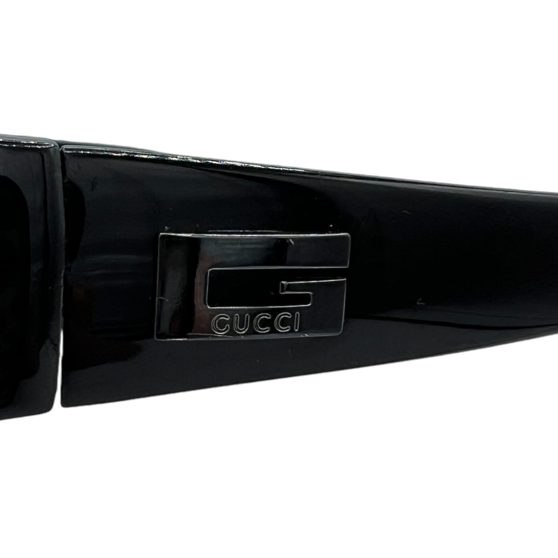 Gucci 90's Black Oval Sunglasses 2456/S - Outfit Repeater