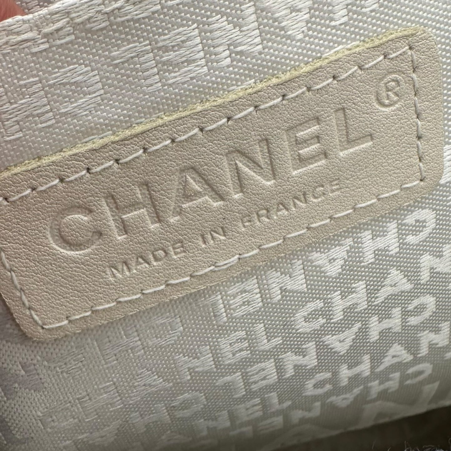 Chanel S/S 2004 Pink Beaded Crochet Clutch Bag - Outfit Repeater