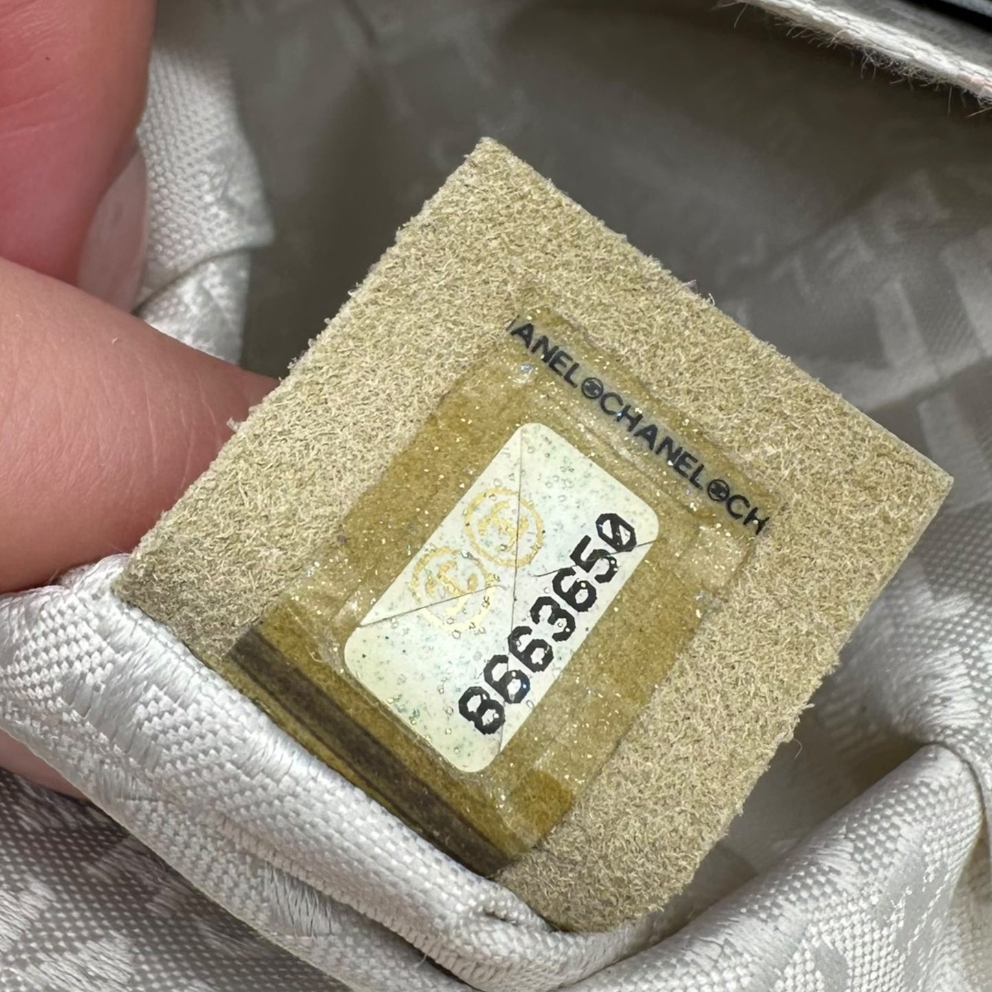 Chanel S/S 2004 Pink Beaded Crochet Clutch Bag - Outfit Repeater