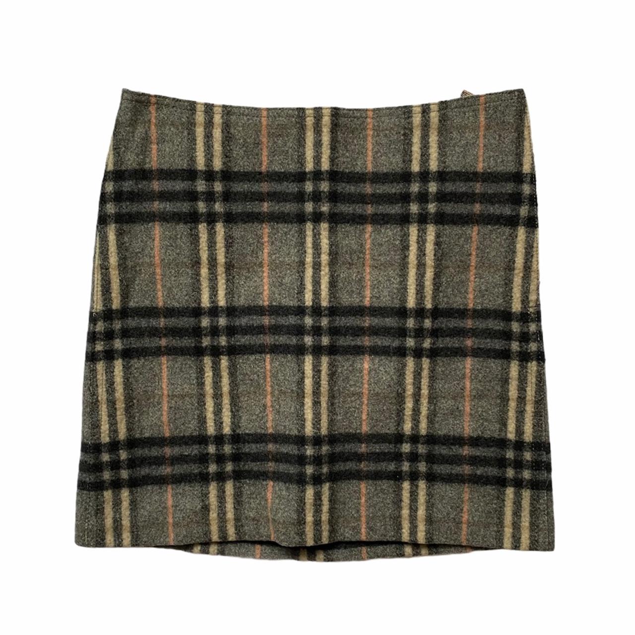 Burberry Blue Label Signature Nova Plaid Grey and Pink Wool Mini Skirt - Outfit Repeater