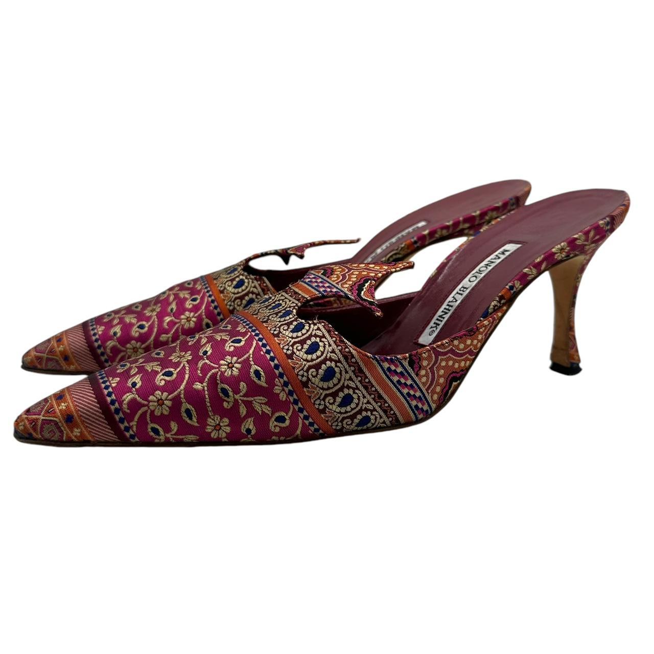 Manolo Blahnik Pink Silk Printed Mule Heels - Outfit Repeater