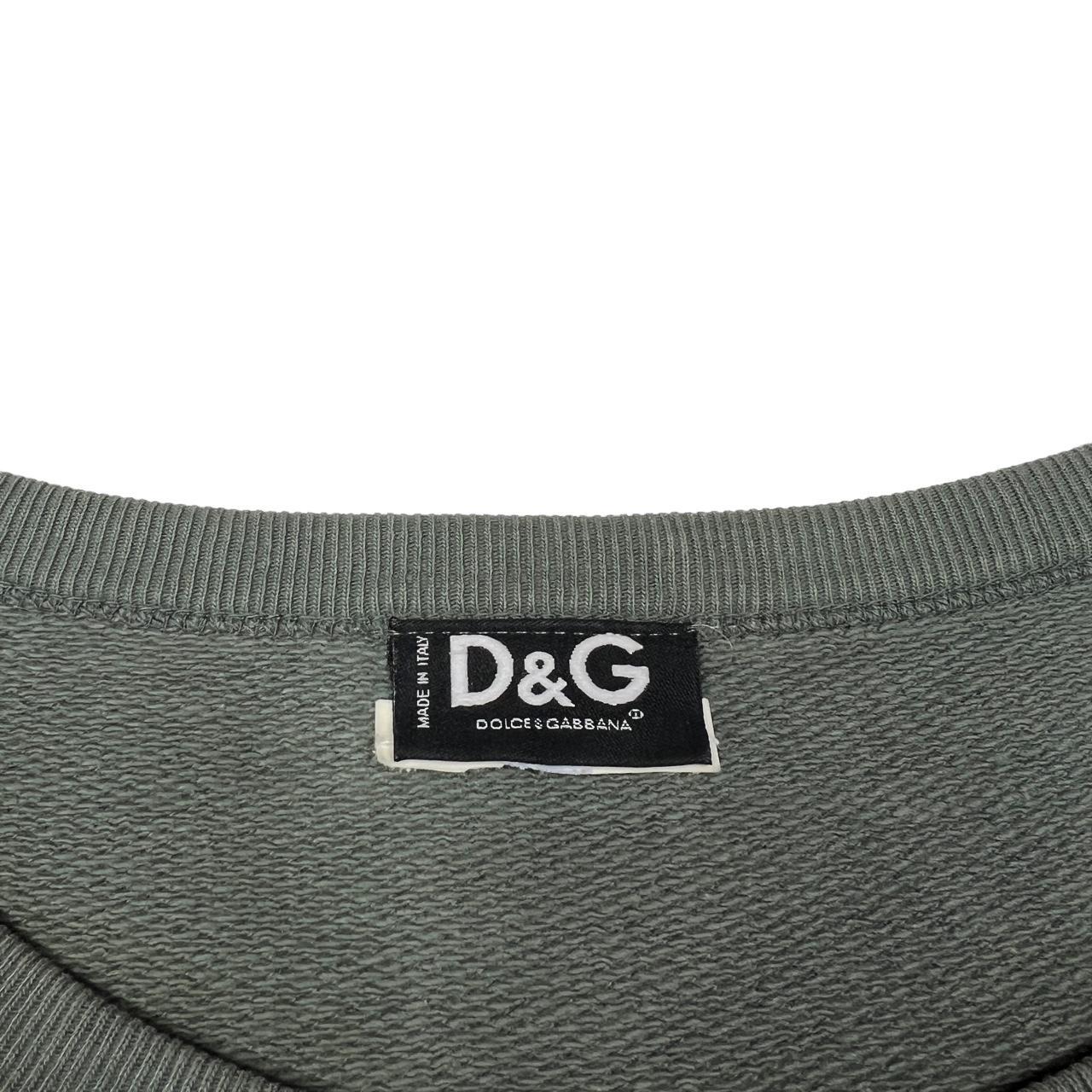 Dolce & Gabbana D&G Gray and Pink Cropped Logo Sweatshirt - Outfit Repeater