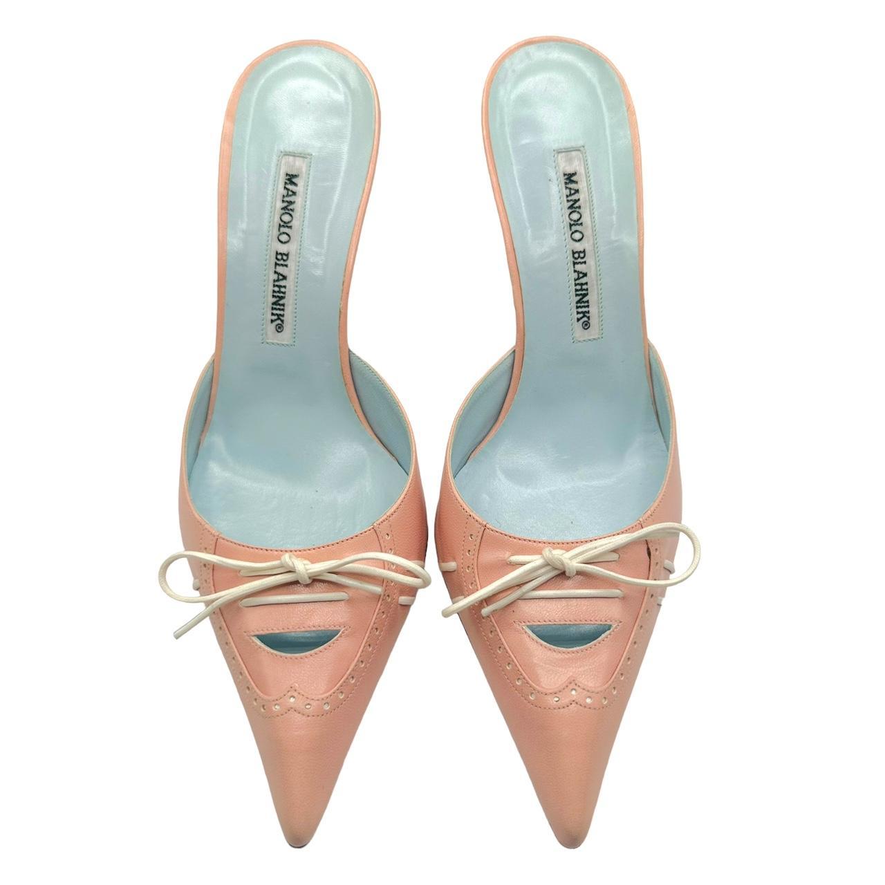 Manolo Blahnik Pink Leather Heeled Pointed Toe Mules
