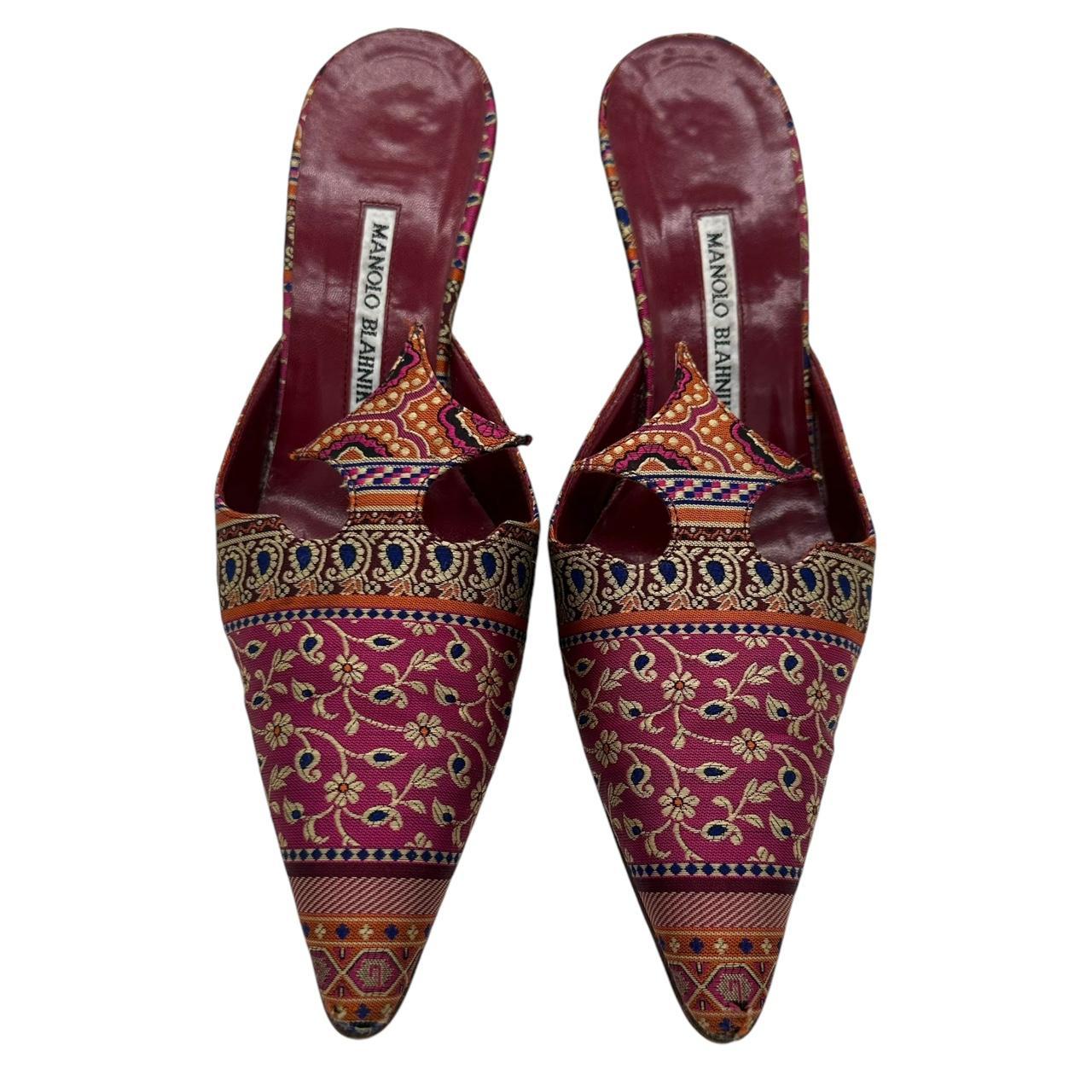 Manolo Blahnik Pink Silk Printed Mule Heels - Outfit Repeater
